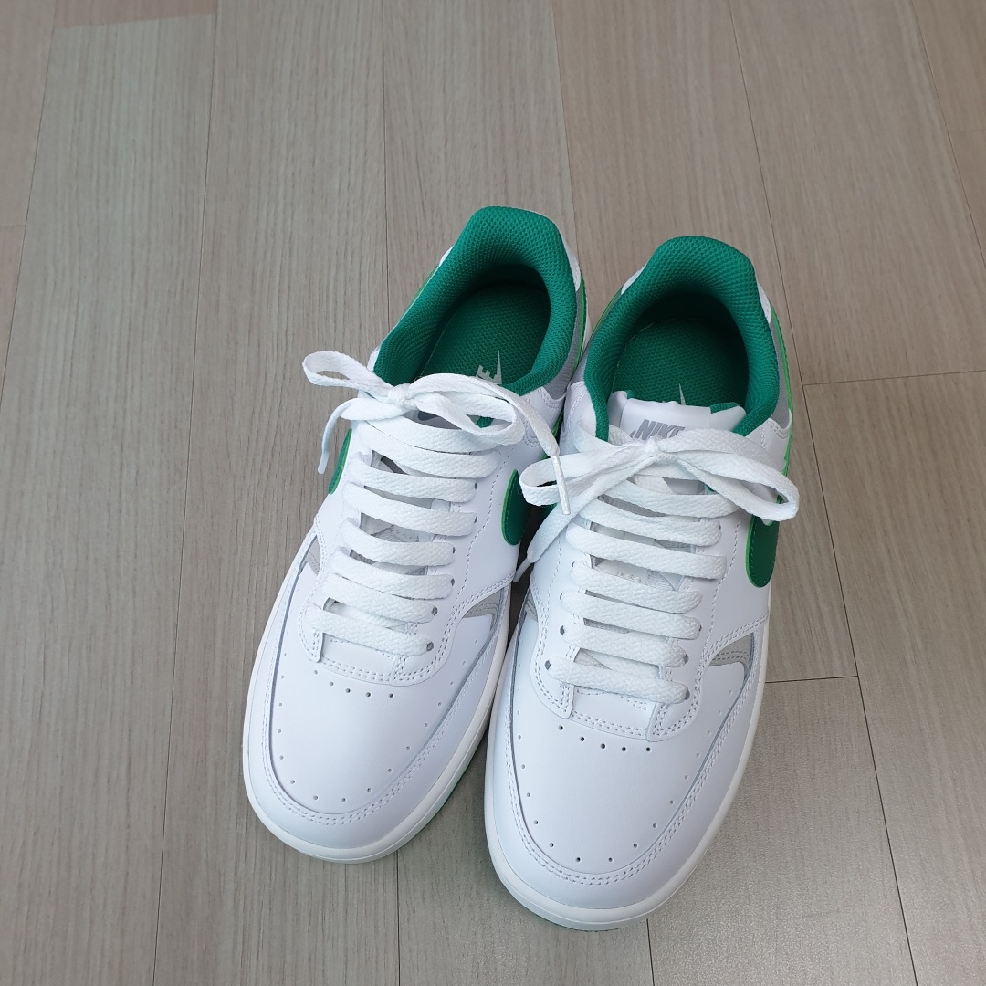 (W) Nike Gamma Force White Malachite 착용 스타일 - 1