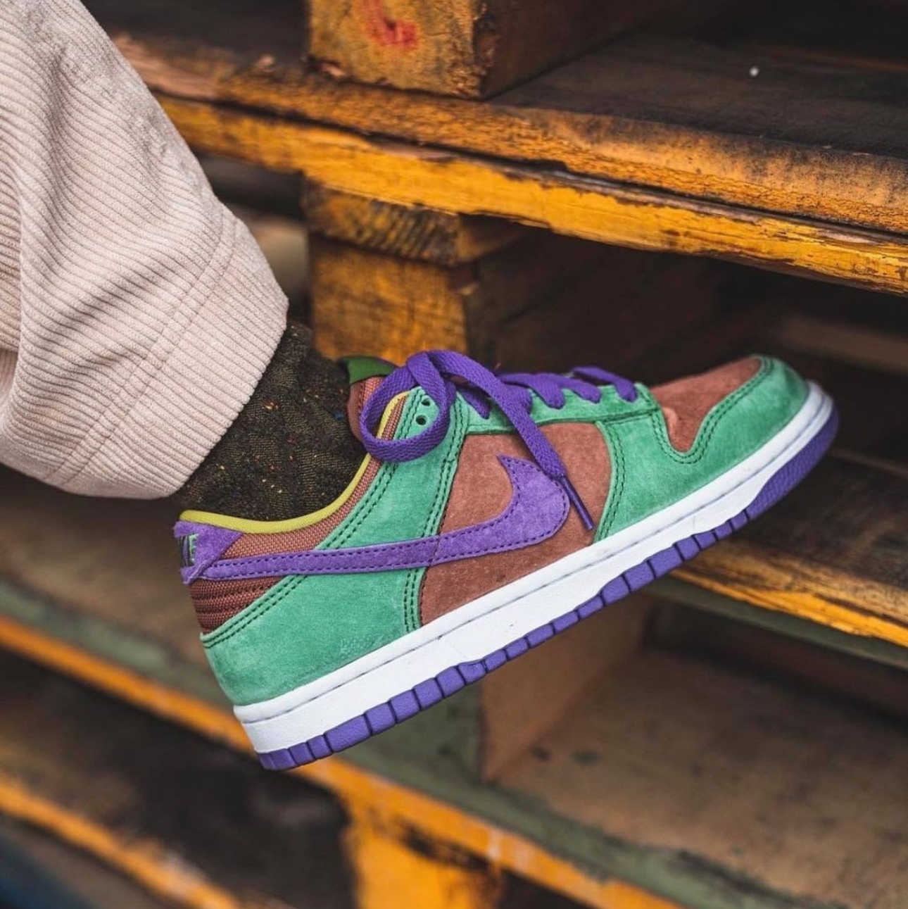 Nike Dunk Low SP Veneer 착용 스타일 - 2