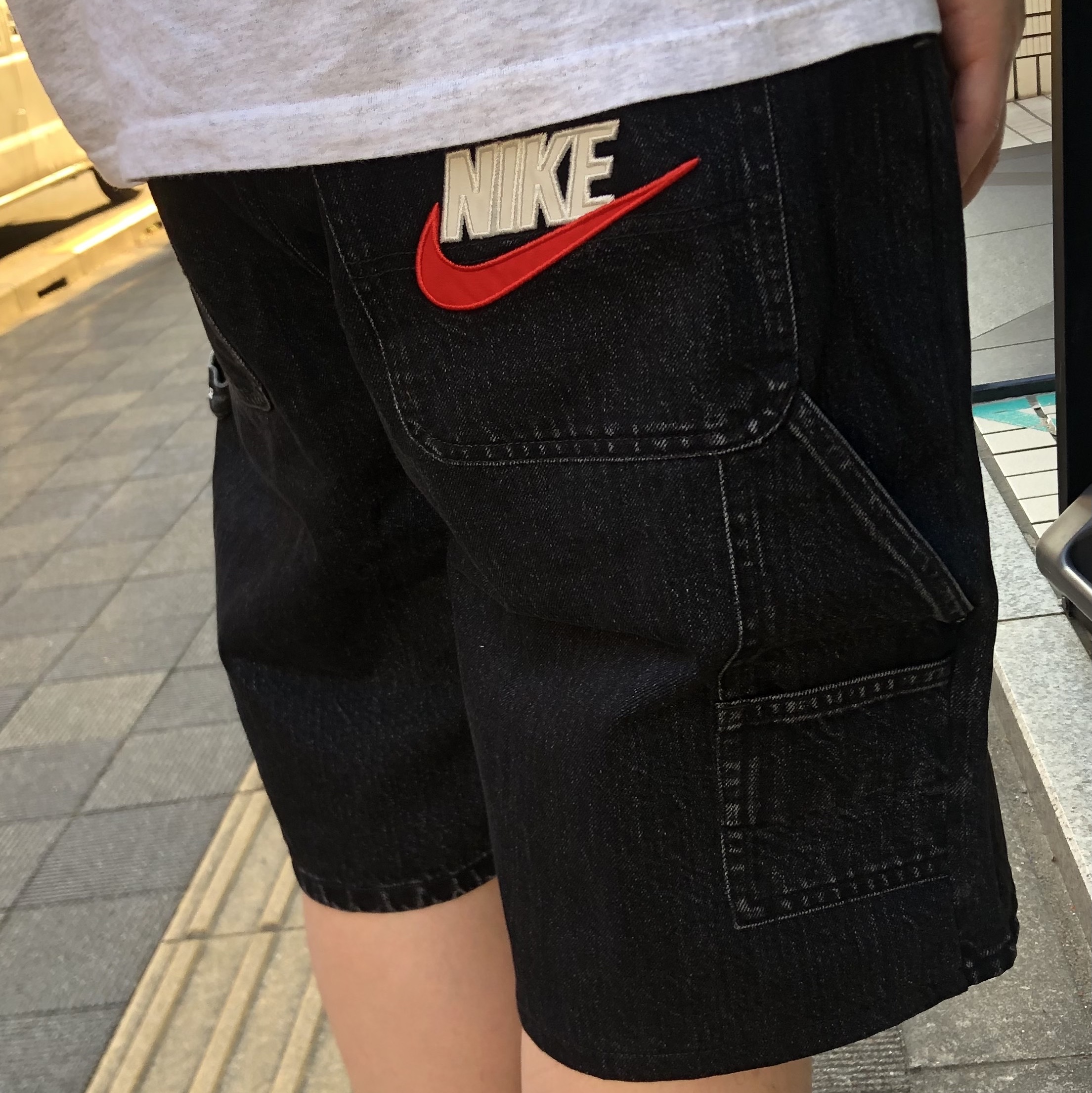 Supreme x Nike Denim Short Black - 24SS 착용 스타일 - 1