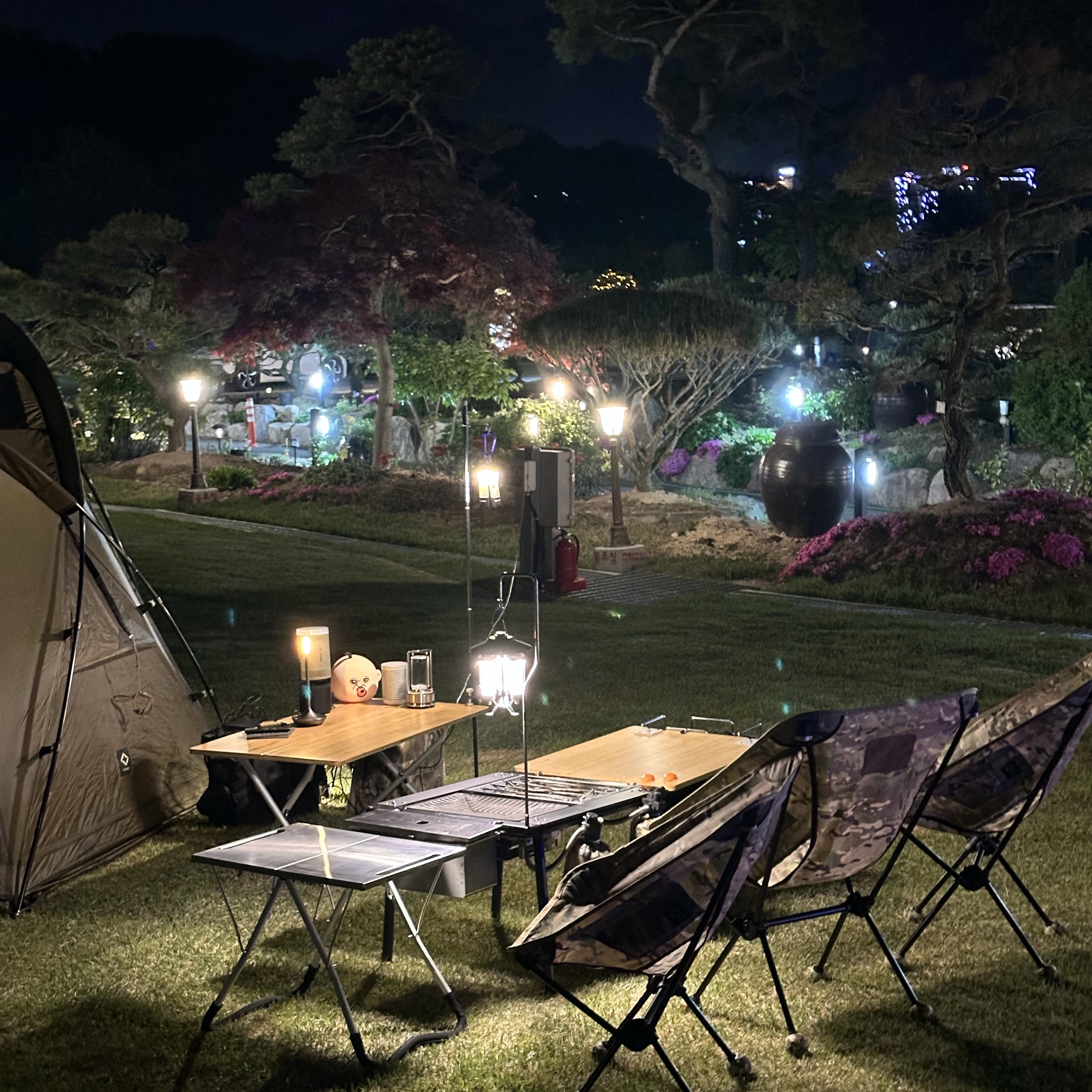 Helinox Chair One Multicam, Snow Peak Takibi My Table 착용 스타일