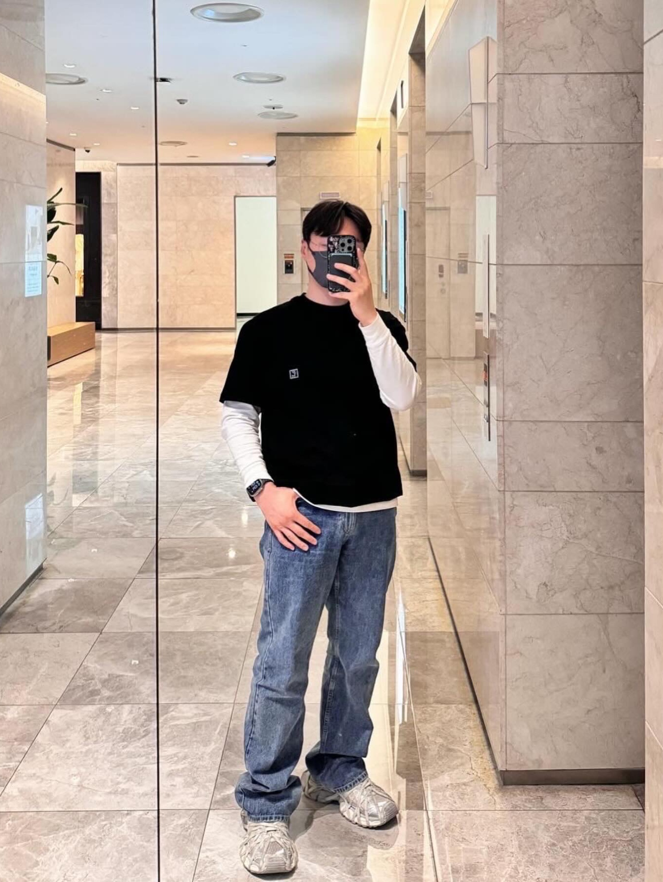 Wooyoungmi Logo Varsity Jacket Mint - 24SS, Wooyoungmi Long Straight Denim Pants Blue -23FW 착용 스타일 - 3