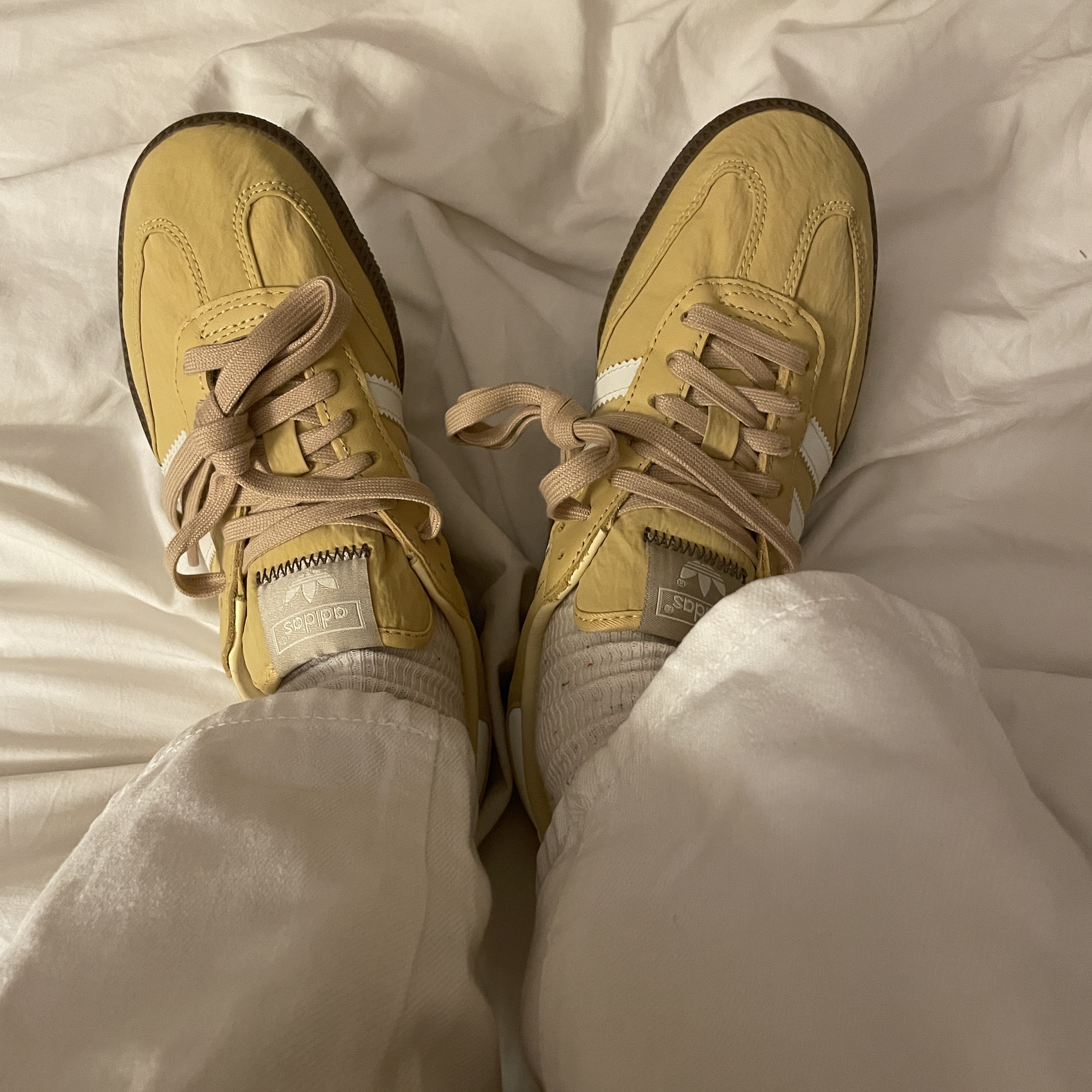 Adidas Samba OG Oat Wonder White 착용 스타일