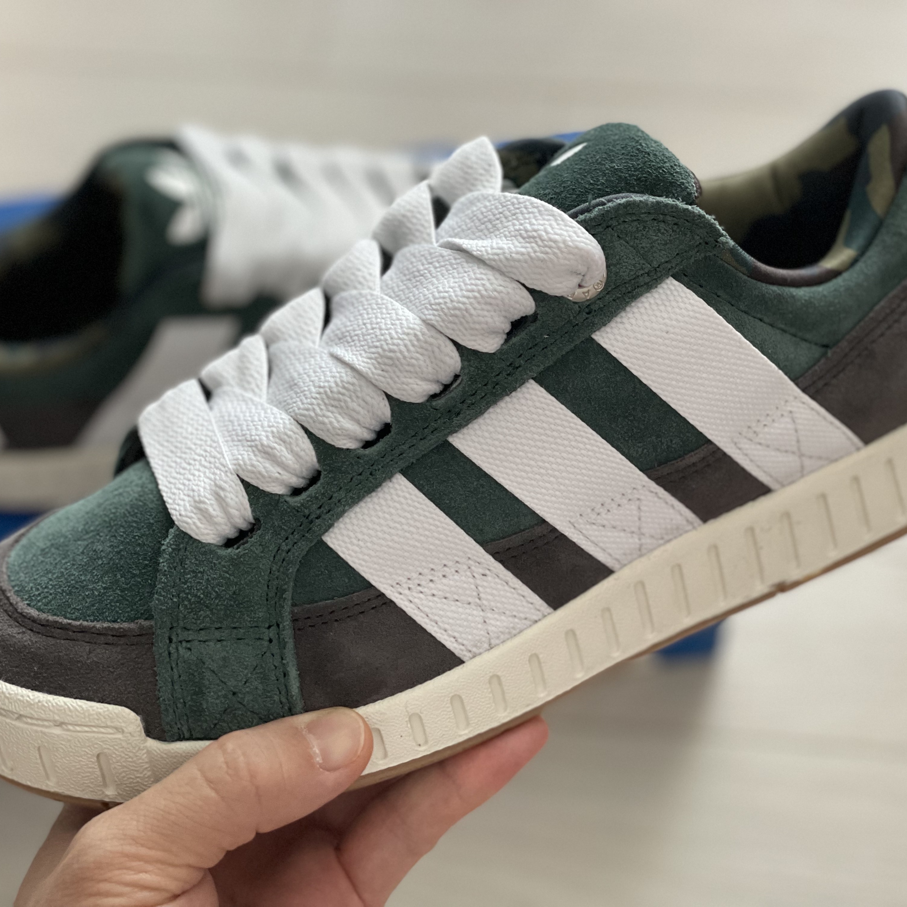Adidas x BAPE Lawsuit Shadow Green Cloud White 착용 스타일