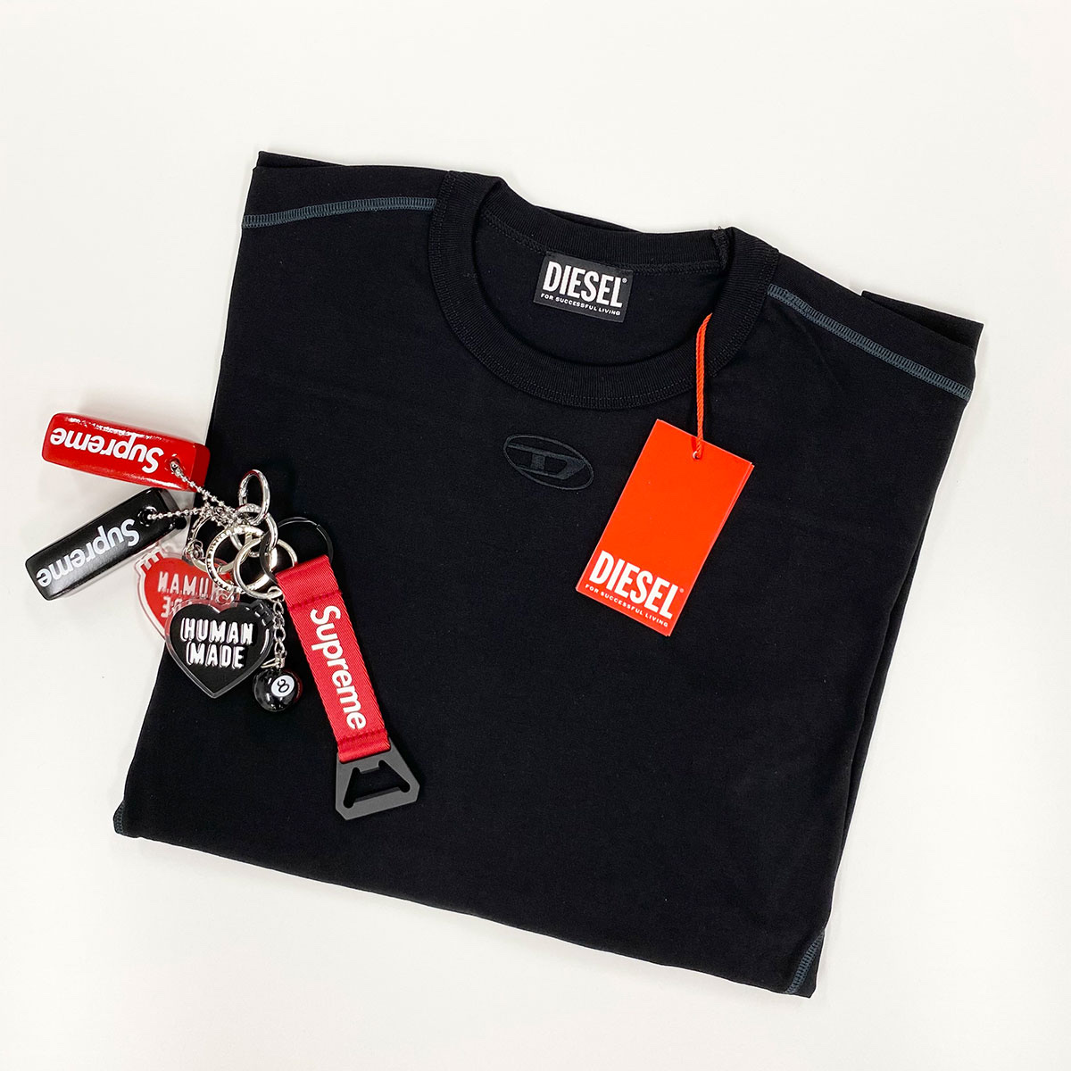 Diesel T-Junka Retro Logo T-Shirt Black, Supreme Bottle Opener Webbing Keychain Red - 21FW 착용 스타일