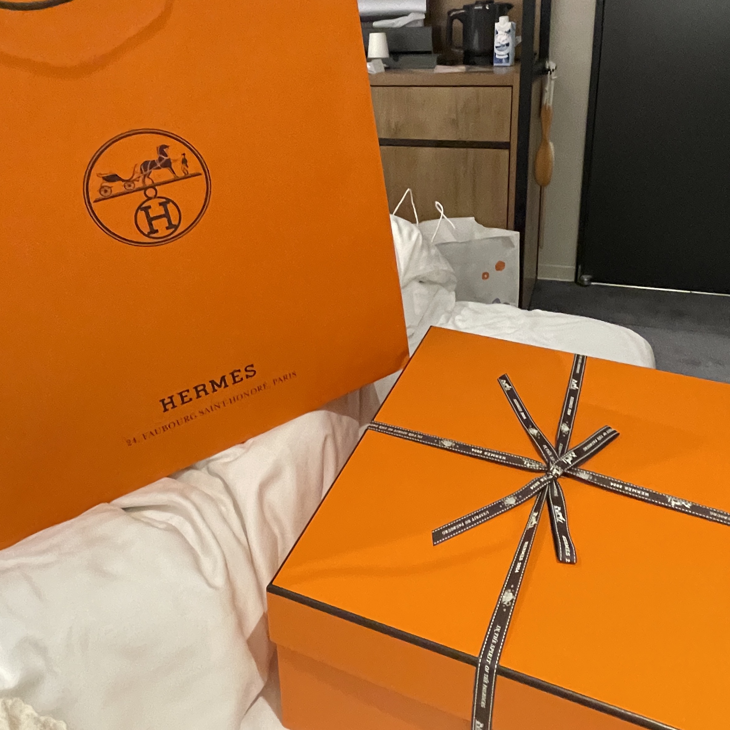 Hermes Herbag Zip 31 Bag Military Canvas Hunter Cowhide & Palladium New Bleu Jean Noir 착용 스타일 - 1