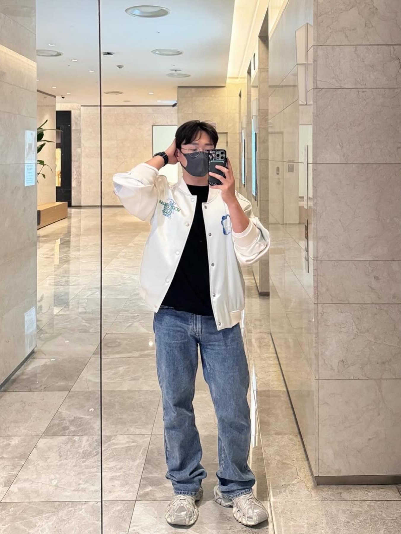 Wooyoungmi Logo Varsity Jacket Mint - 24SS, Wooyoungmi Long Straight Denim Pants Blue -23FW 착용 스타일 - 1