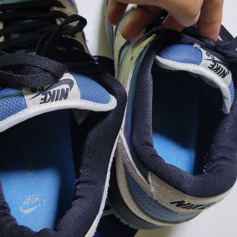 Nike SB Dunk Low Light Cream Thunderstorm 착용 스타일 - 3