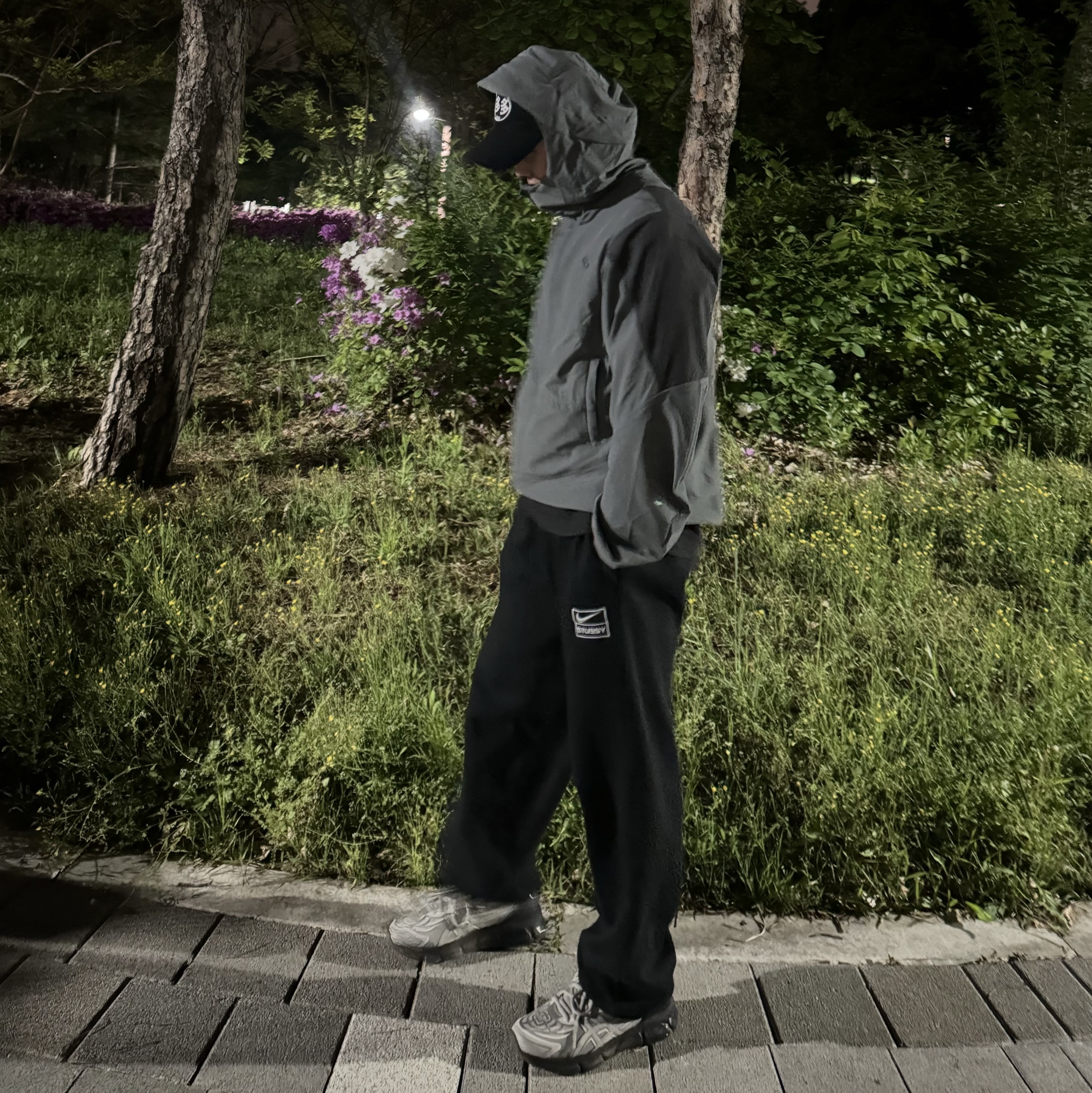 Asics x C.P. Company Gel-Quantum 360 VIII Cement Grey, Sansan Gear Insulation Hoodie Jacket Grey - 23FW 착용 스타일