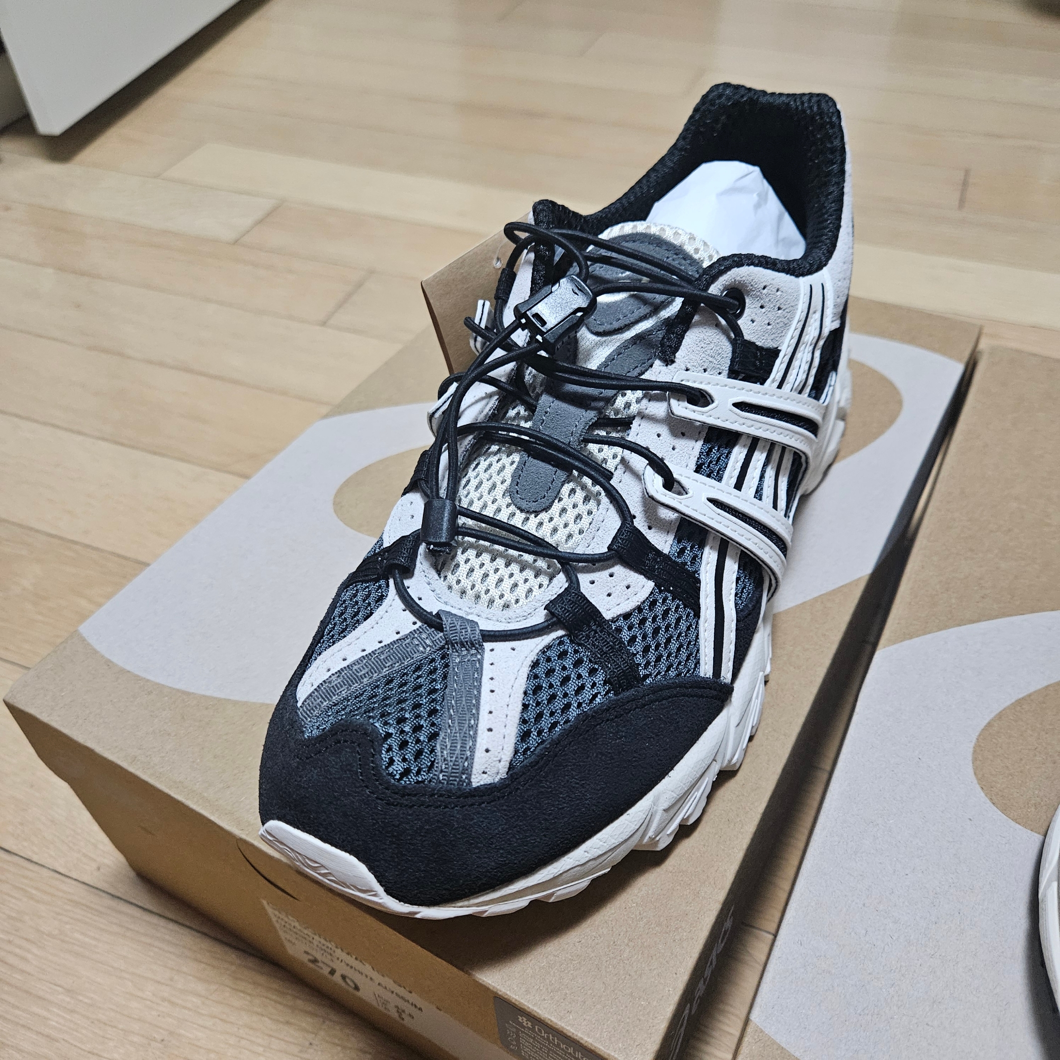 Asics Unlimited Gel-Sonoma 15-50 Steel Grey Pure Silver 착용 스타일 - 4