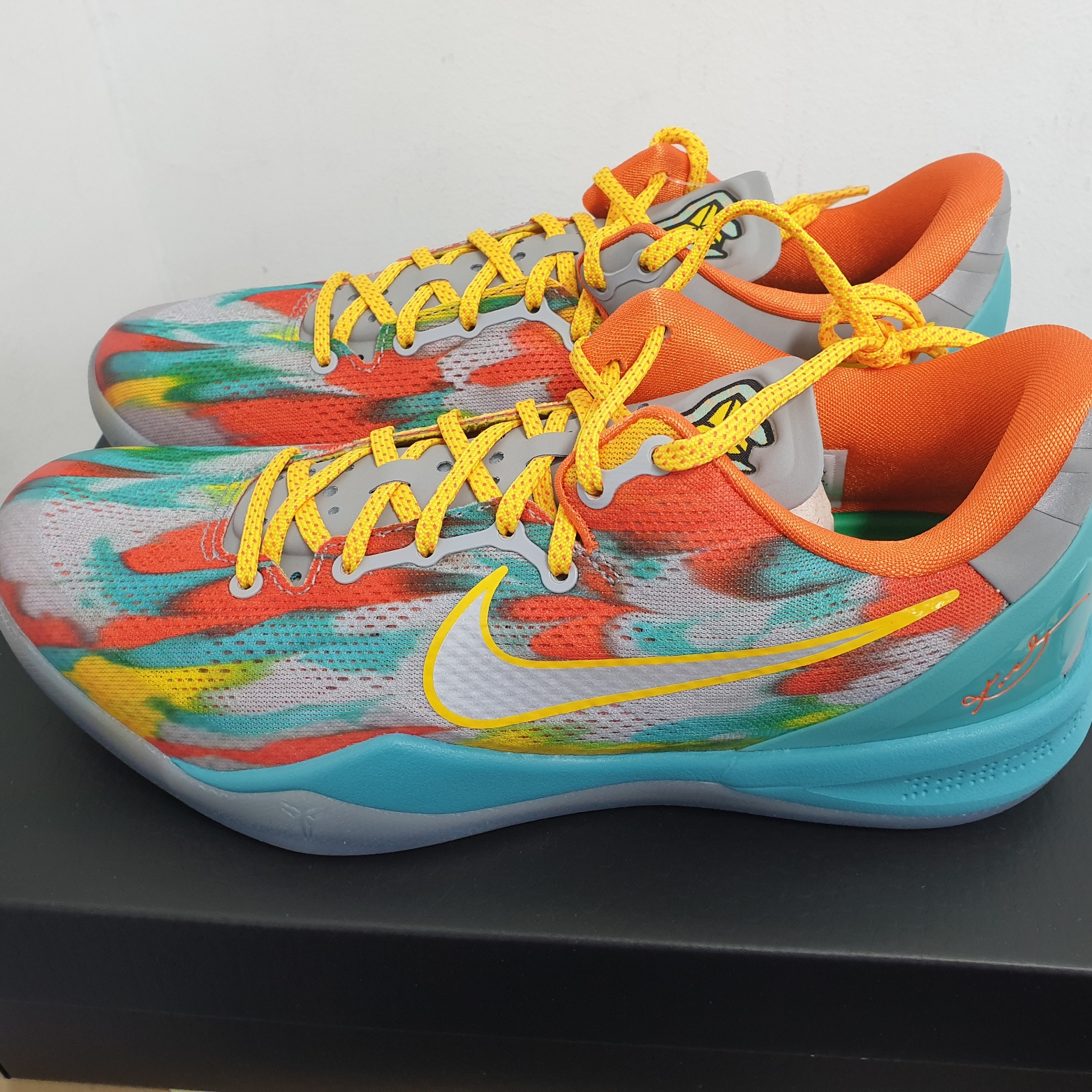 Nike Kobe 8 Protro Venice Beach 착용 스타일 - 3