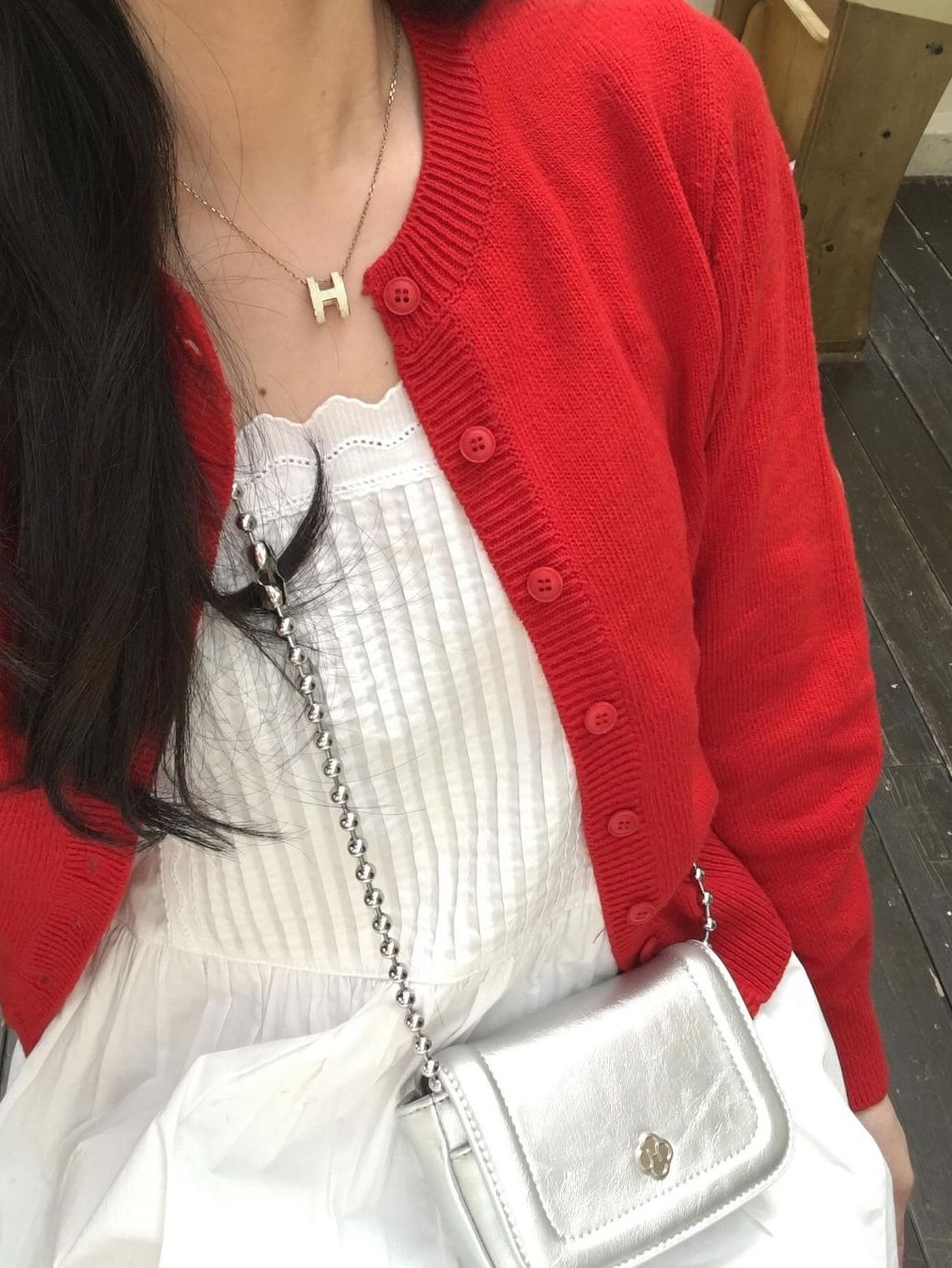 Heeari Women Poppy Chain Mini Bag Black, Heeari Women Poppy Chain Mini Bag Silver 착용 스타일
