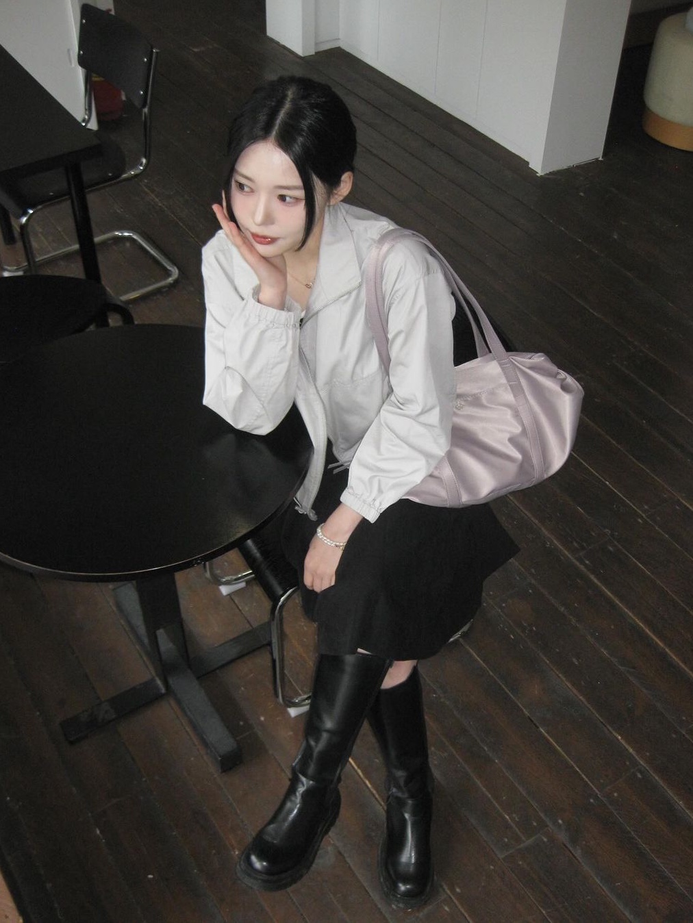 [예약배송] Heeari Women Aurora Shirring Bag Lilac, [예약배송] Heeari Aurora Shirring Bag Black 착용 스타일