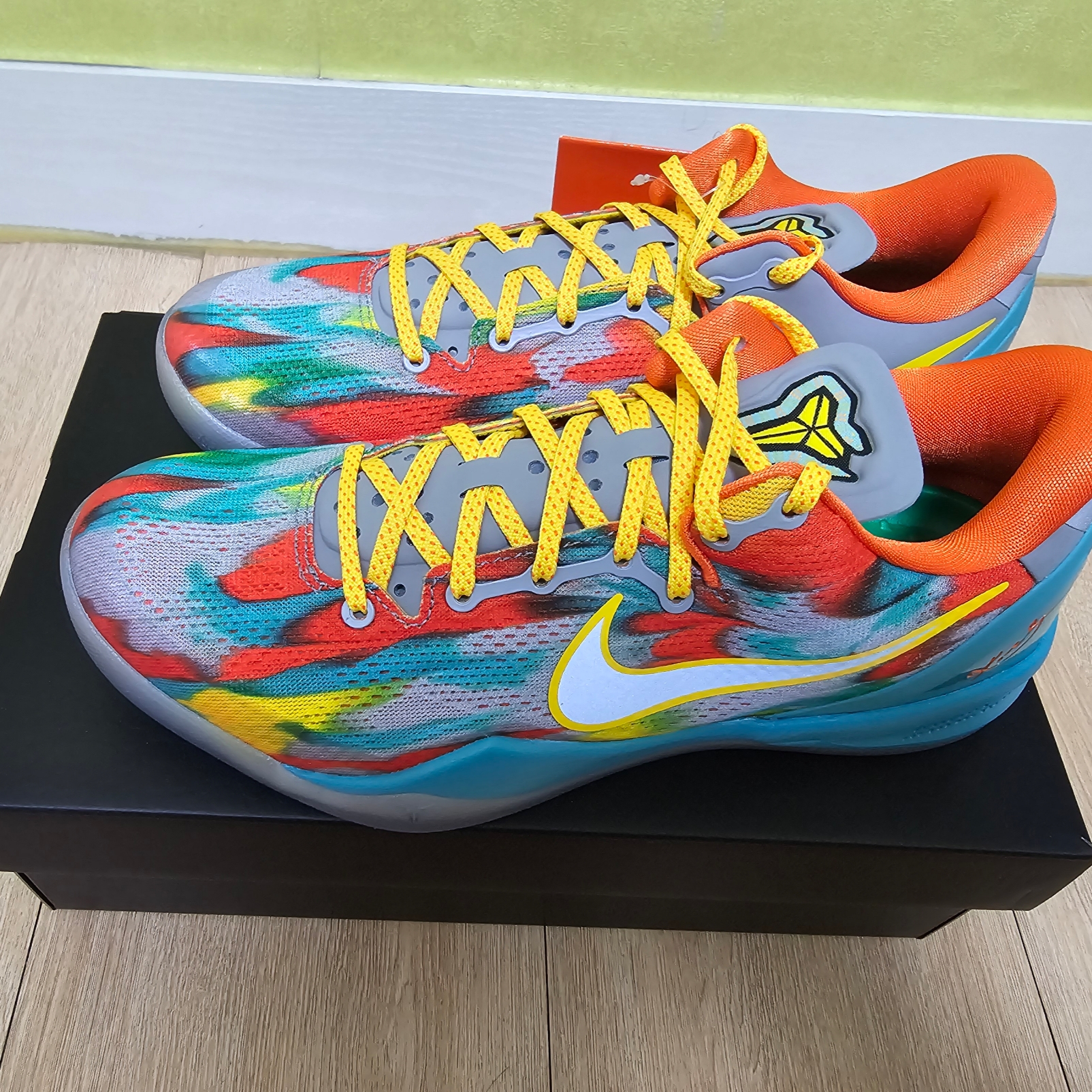 Nike Kobe 8 Protro Venice Beach 착용 스타일 - 2