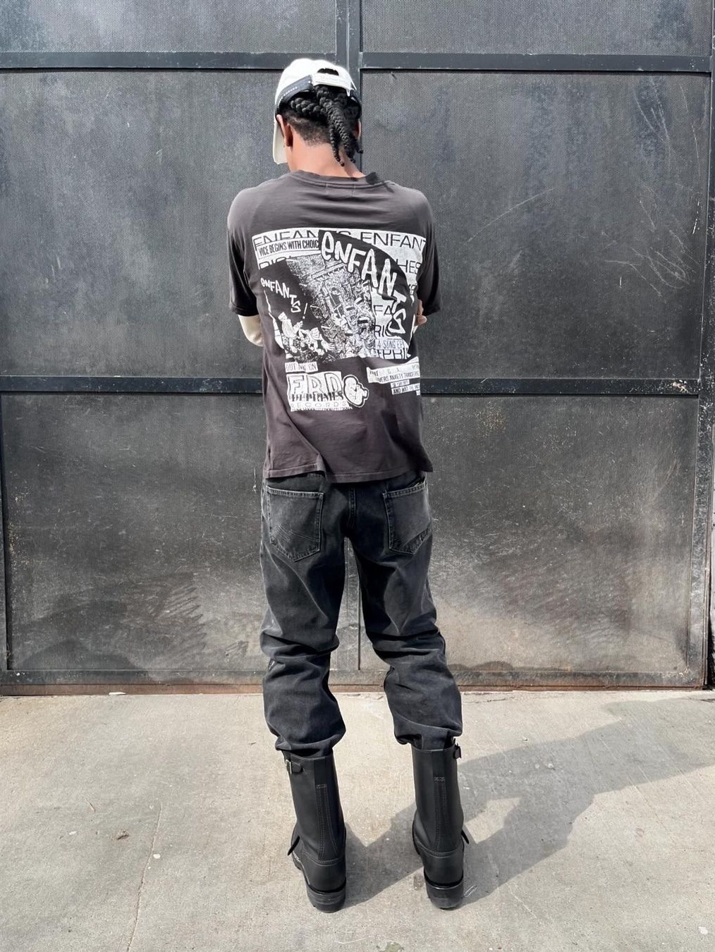 True Religion Defender Denim Pants Black, Neighborhood Washed Denim DP Mid Pants Black 착용 스타일 - 2