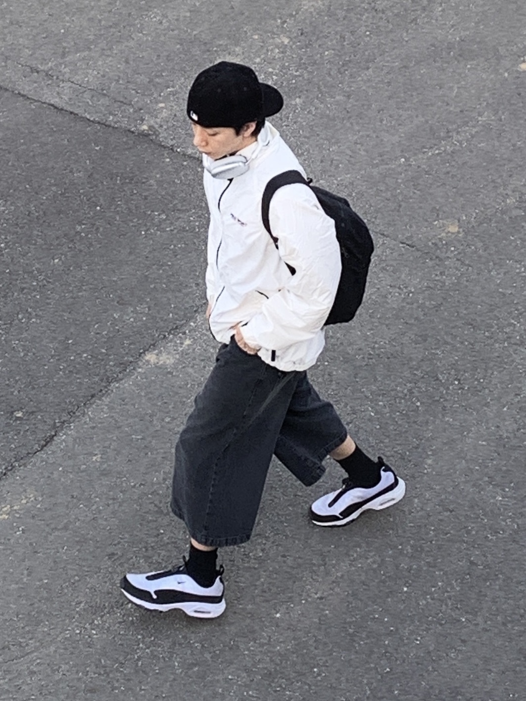 New Era x Fear of God 59FIFTY Corduroy Size Cap Black, Nike x Comme des Garcons Homme Plus Air Max Sunder SP White Black 착용 스타일 - 1