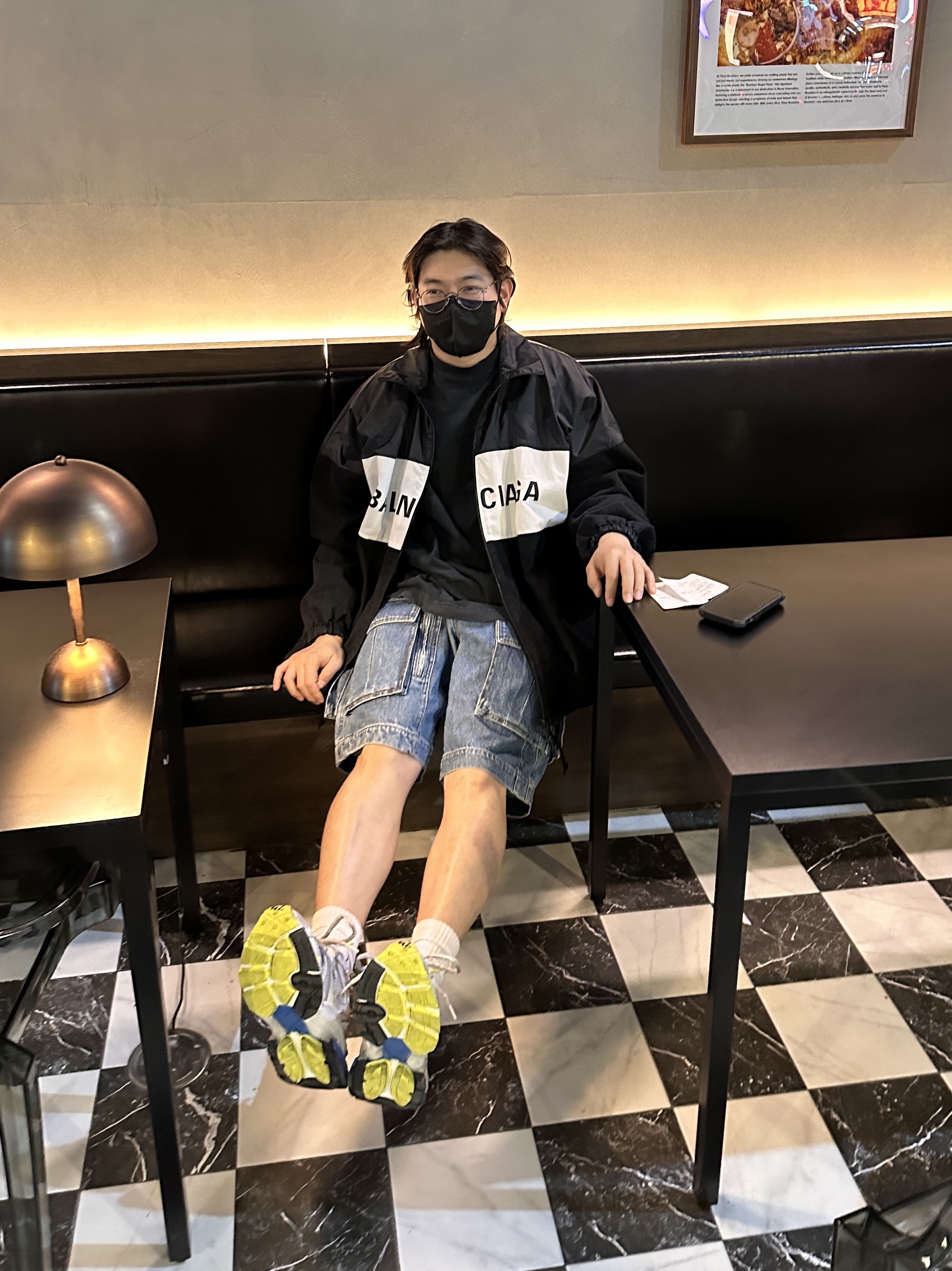 Balenciaga Runner 2.0 Sneaker White Yellow Blue, Balenciaga Zip Up Jacket Black 착용 스타일 - 4