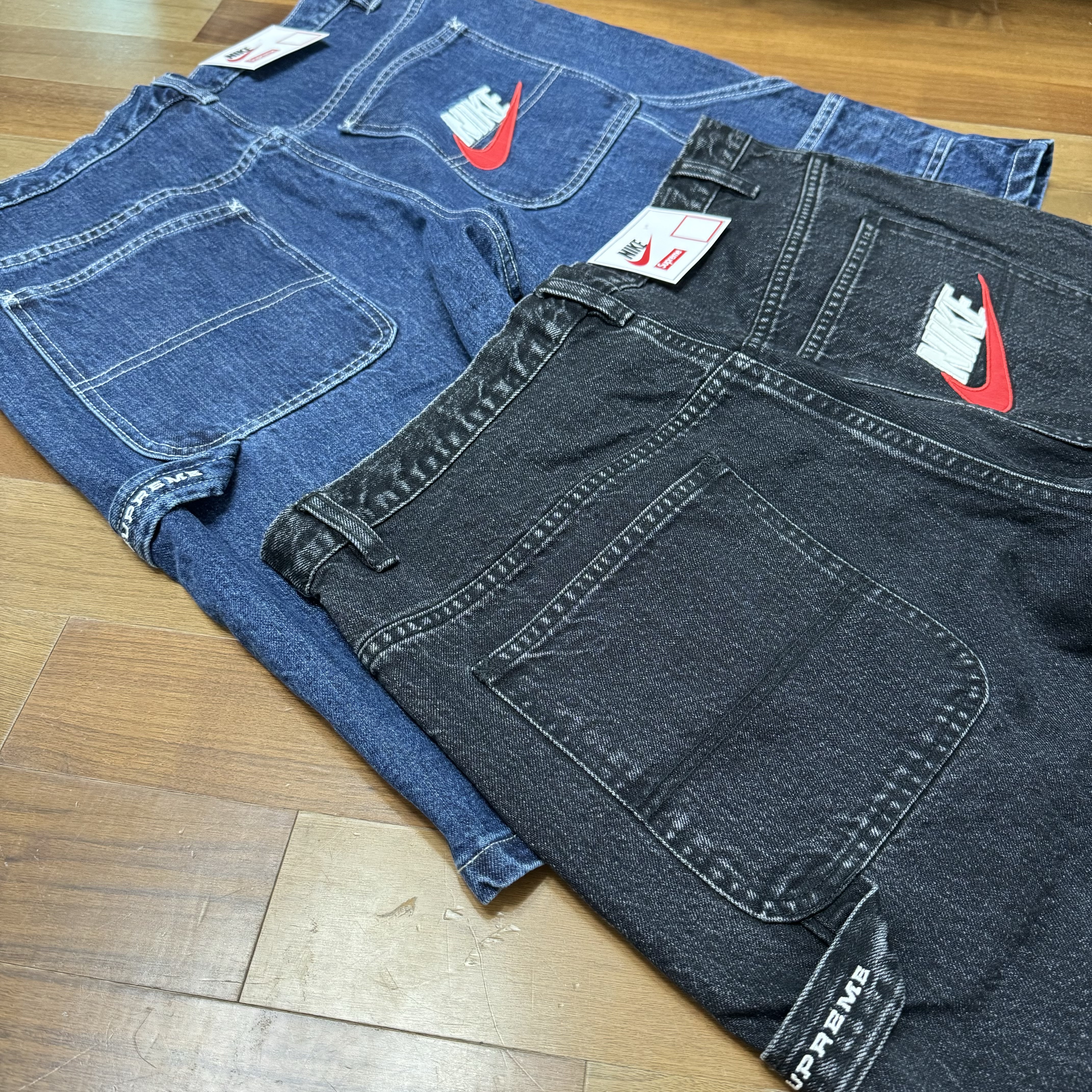 Supreme x Nike Denim Short Indigo - 24SS, Supreme x Nike Denim Short Black - 24SS 착용 스타일 - 2