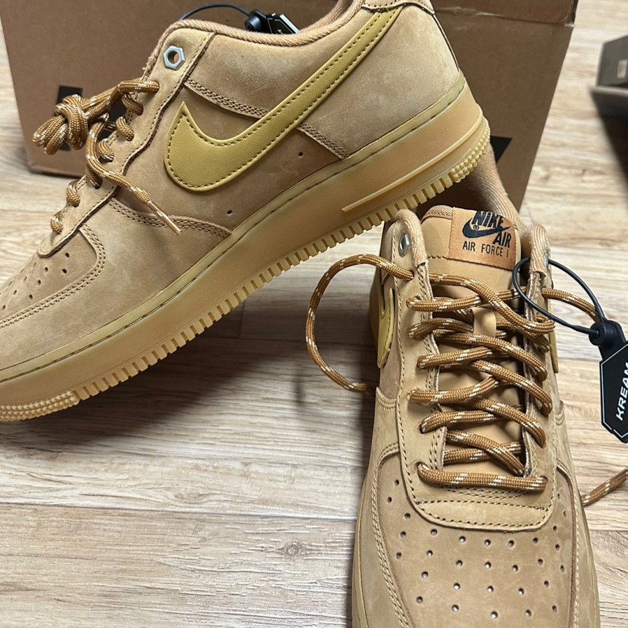 Nike Air Force 1 '07 WB Flax 착용 스타일