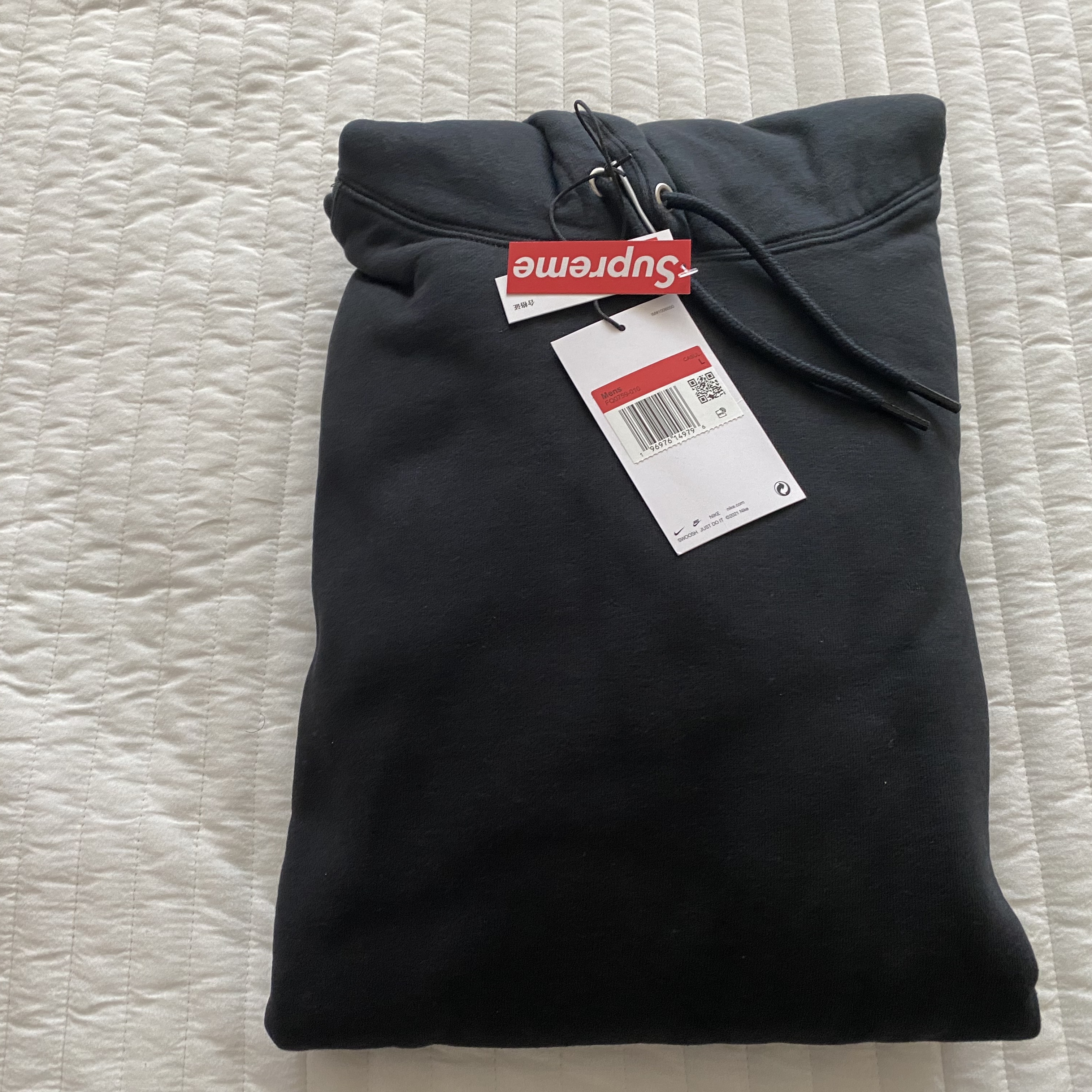Supreme x Nike Hooded Sweatshirt Black - 24SS 착용 스타일 - 1