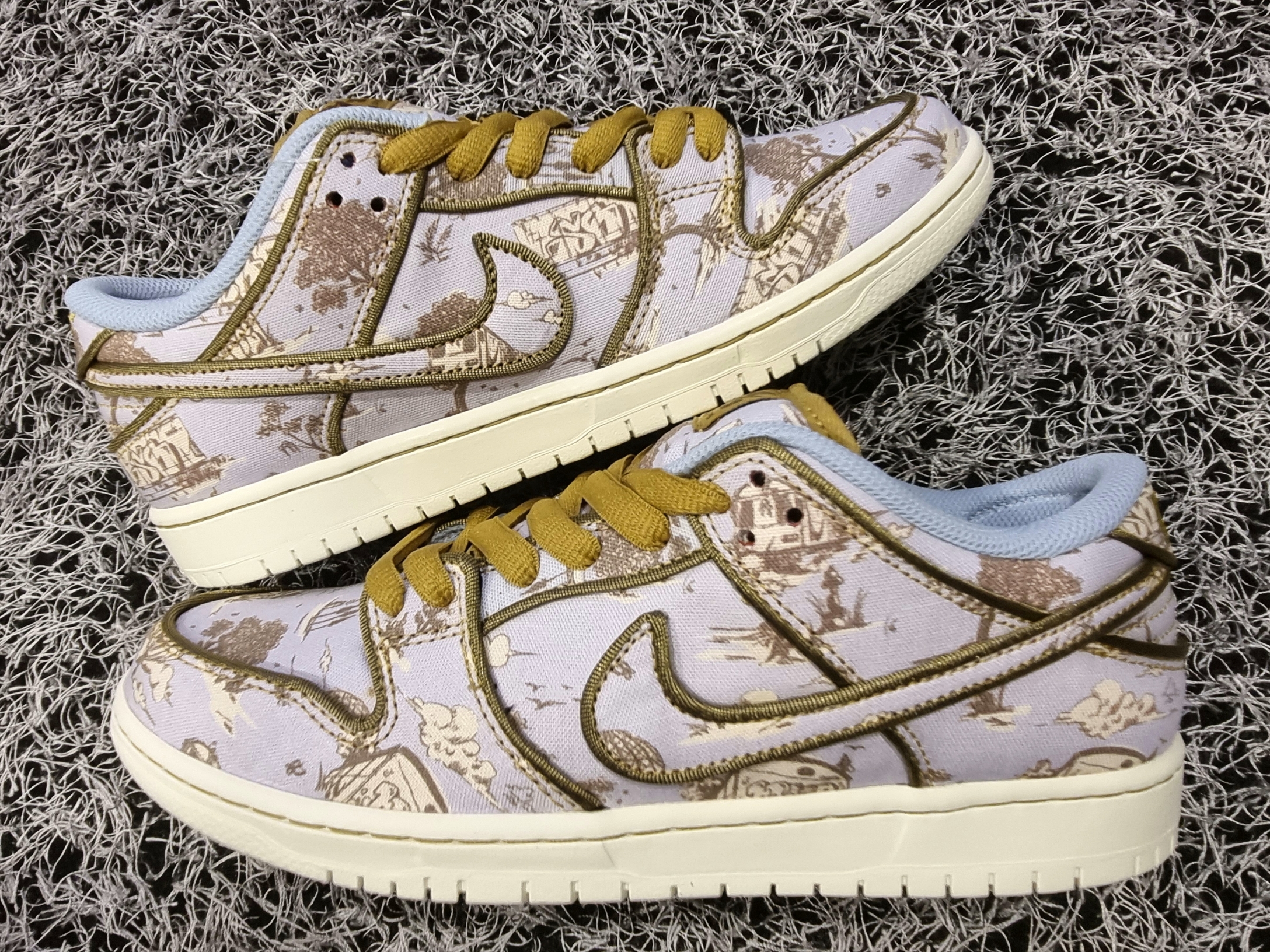 Nike SB Dunk Low Pro Premium Toile 착용 스타일 - 2