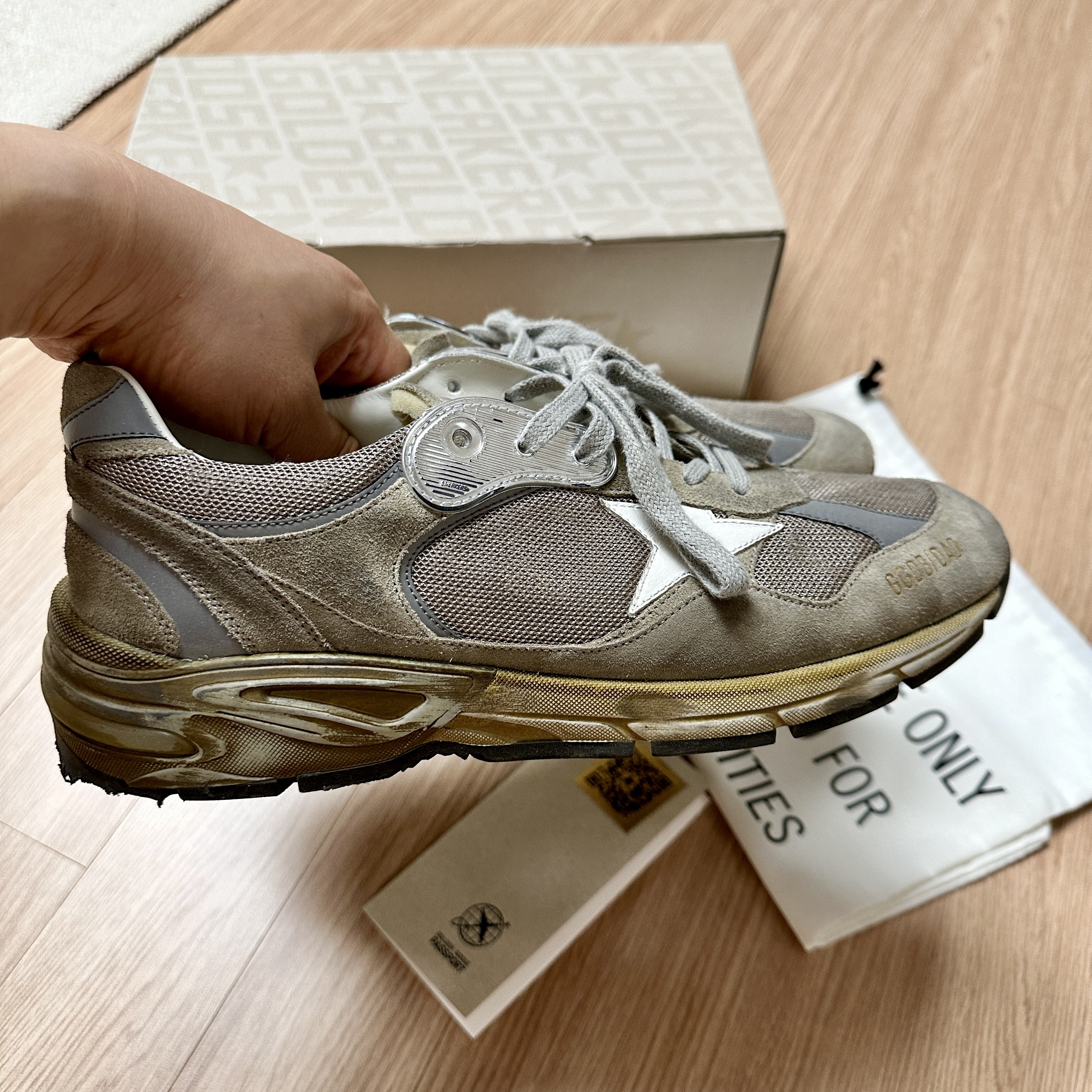 Golden Goose Mesh and Suede Dad-Star Sneakers White Dove Grey 착용 스타일