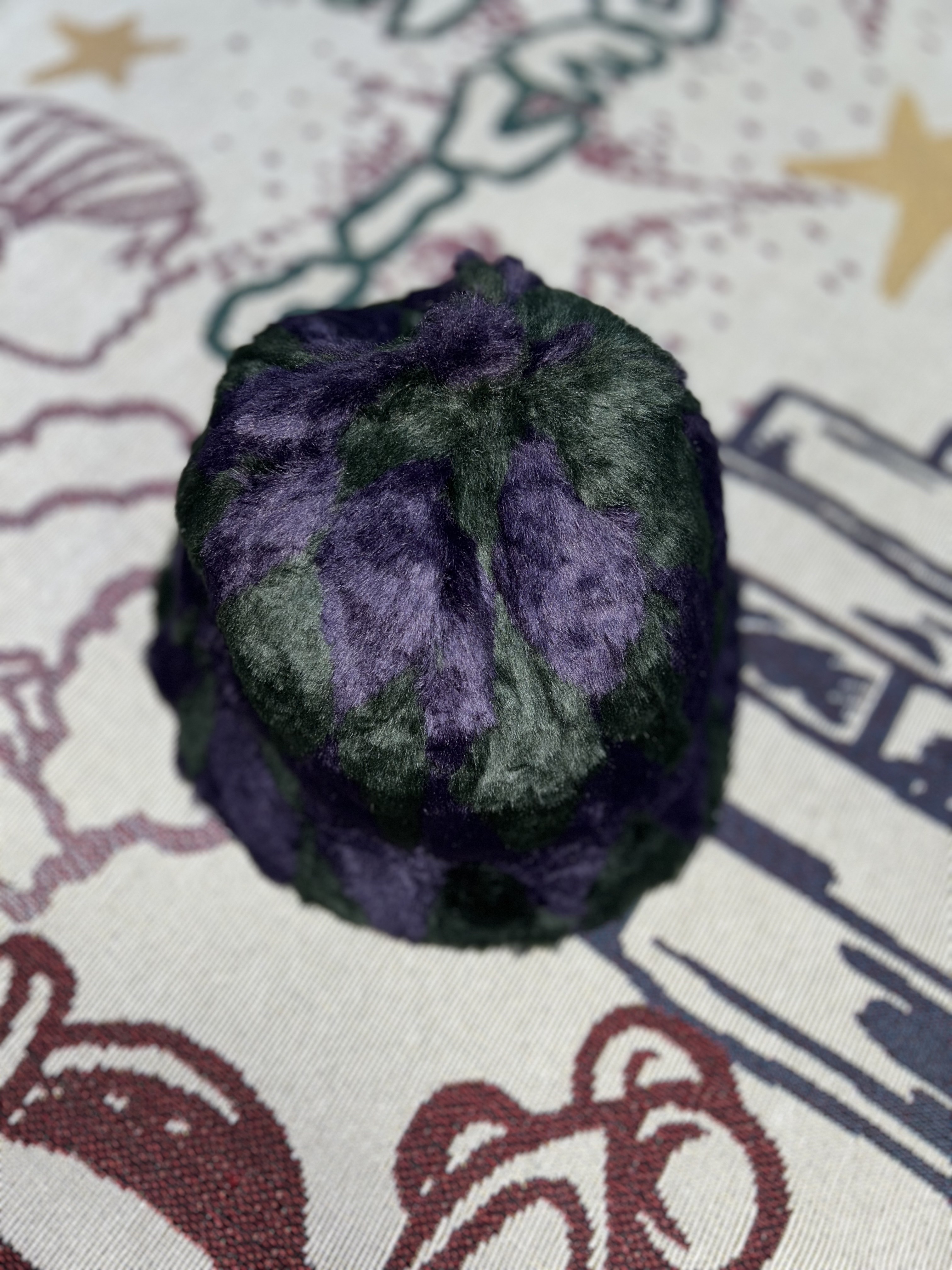Needles Bermuda Hat Acrylic Fur Green Purple 착용 스타일 - 1