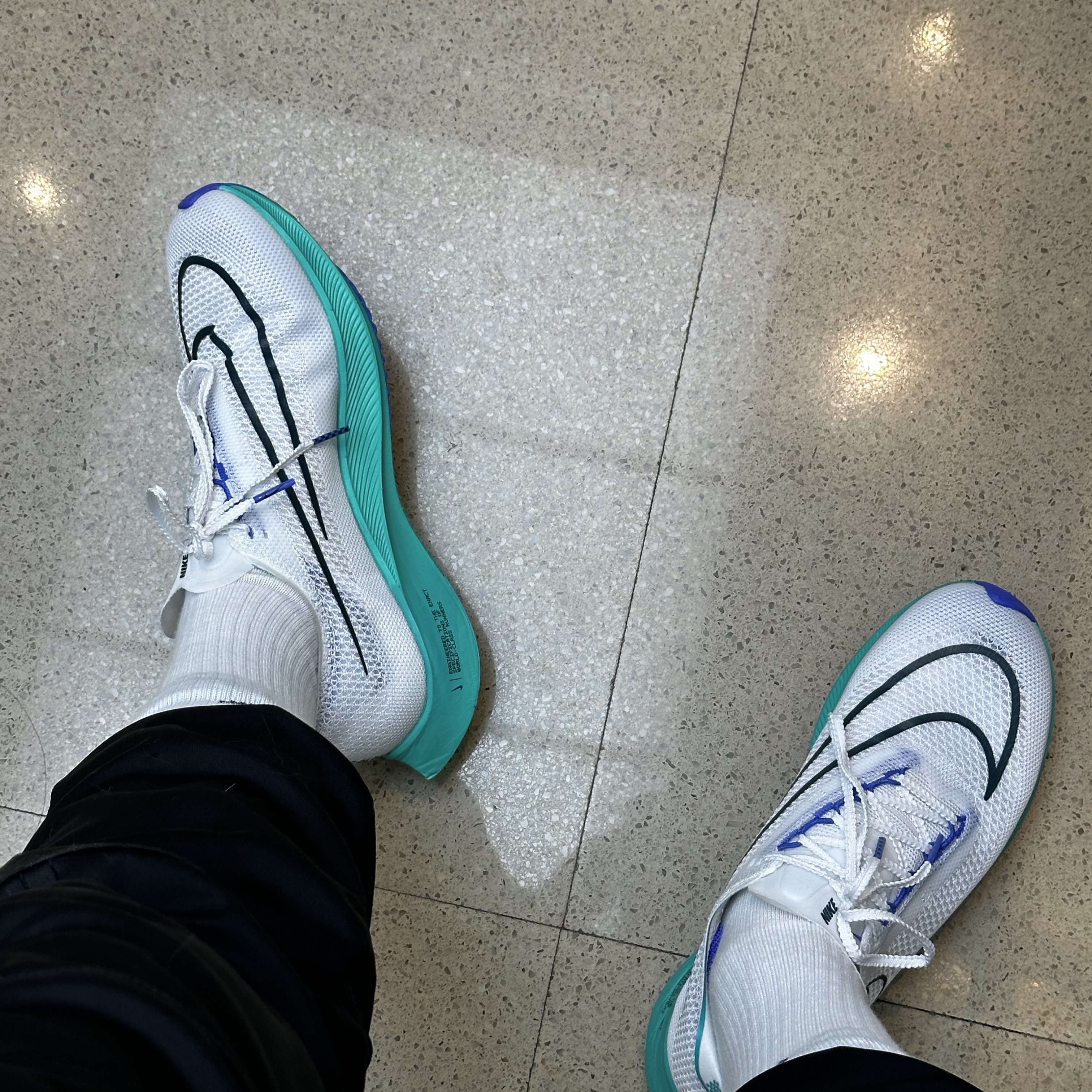 Nike ZoomX Streakfly White Clear Jade 착용 스타일