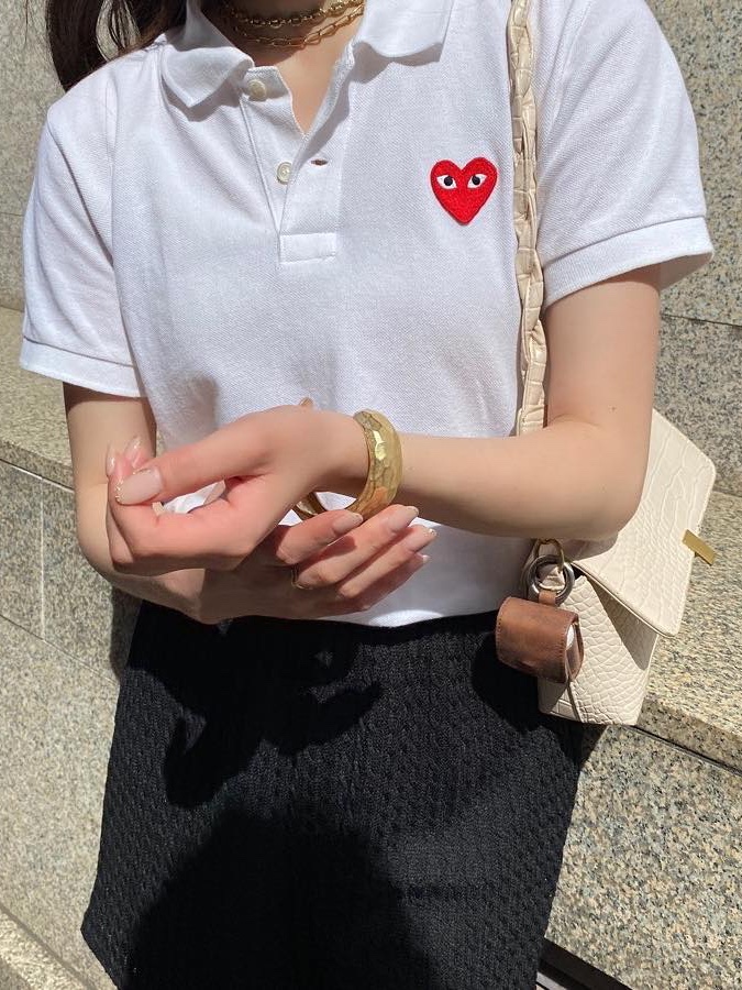 Play Comme des Garcons Black Heart T-Shirt White, Play Comme des Garcons Red Double Heart Polo Shirt White 착용 스타일 - 3