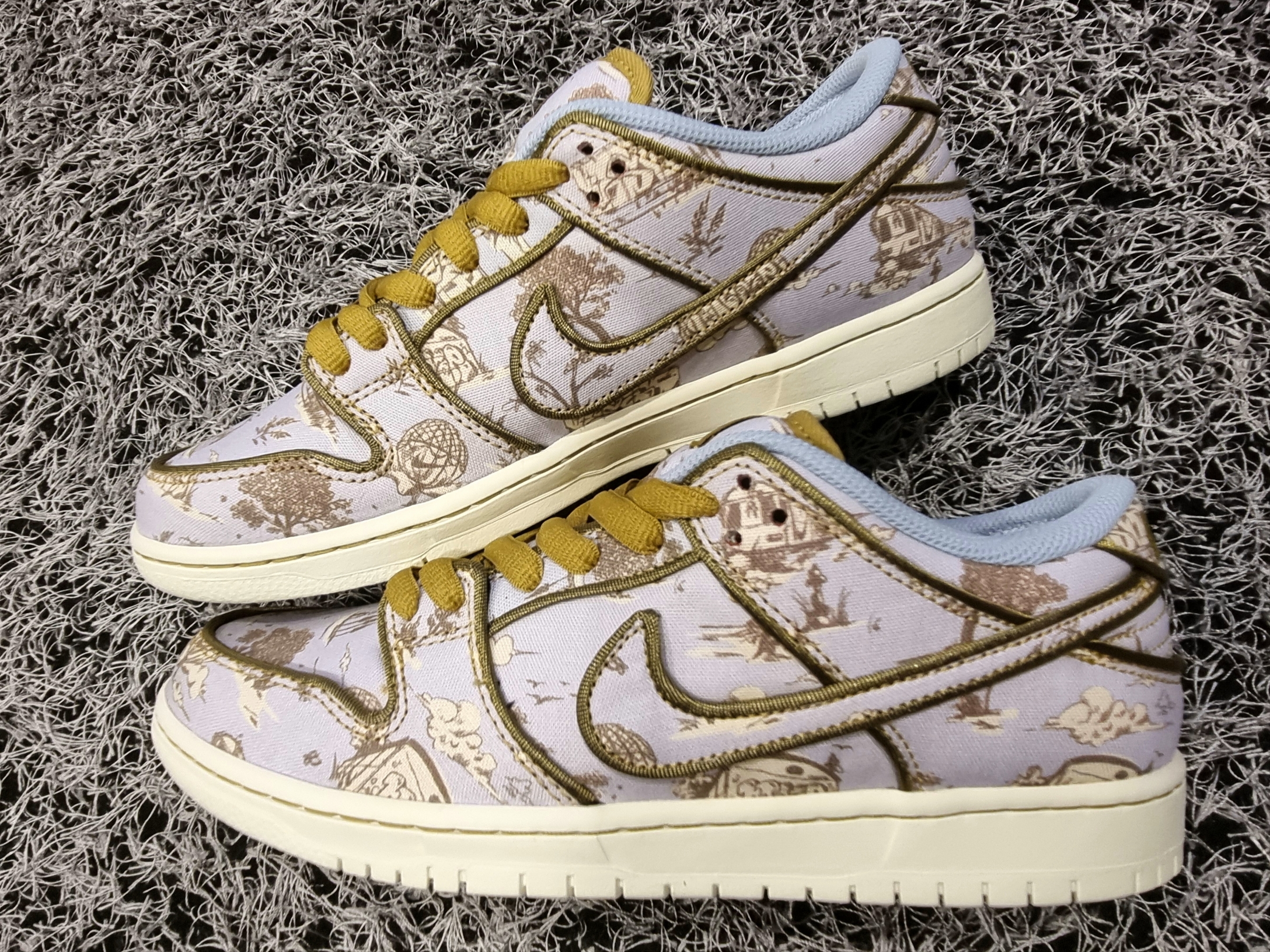 Nike SB Dunk Low Pro Premium Toile 착용 스타일 - 3