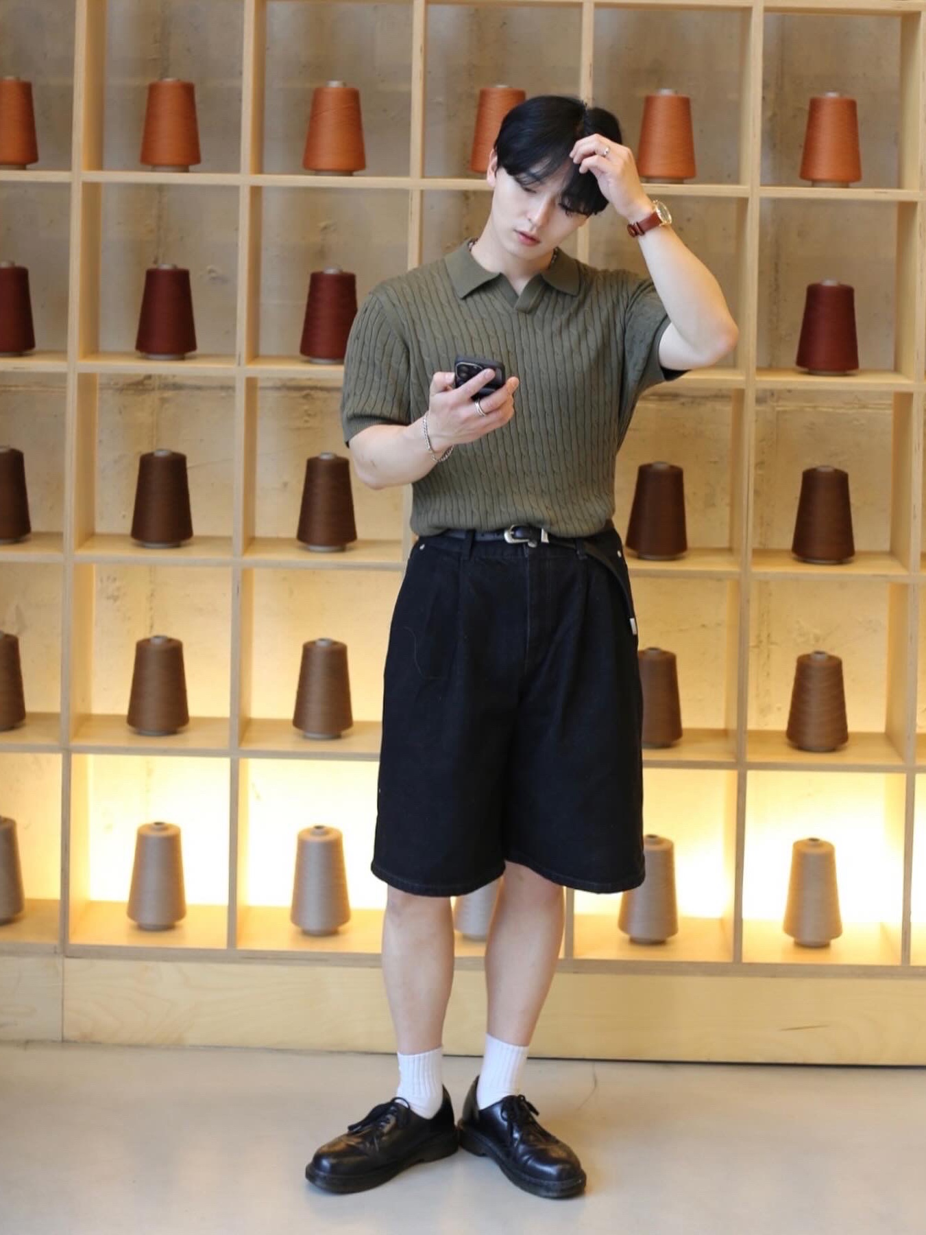 Dr. Martens 1461 Smooth Black 착용 스타일 - 2