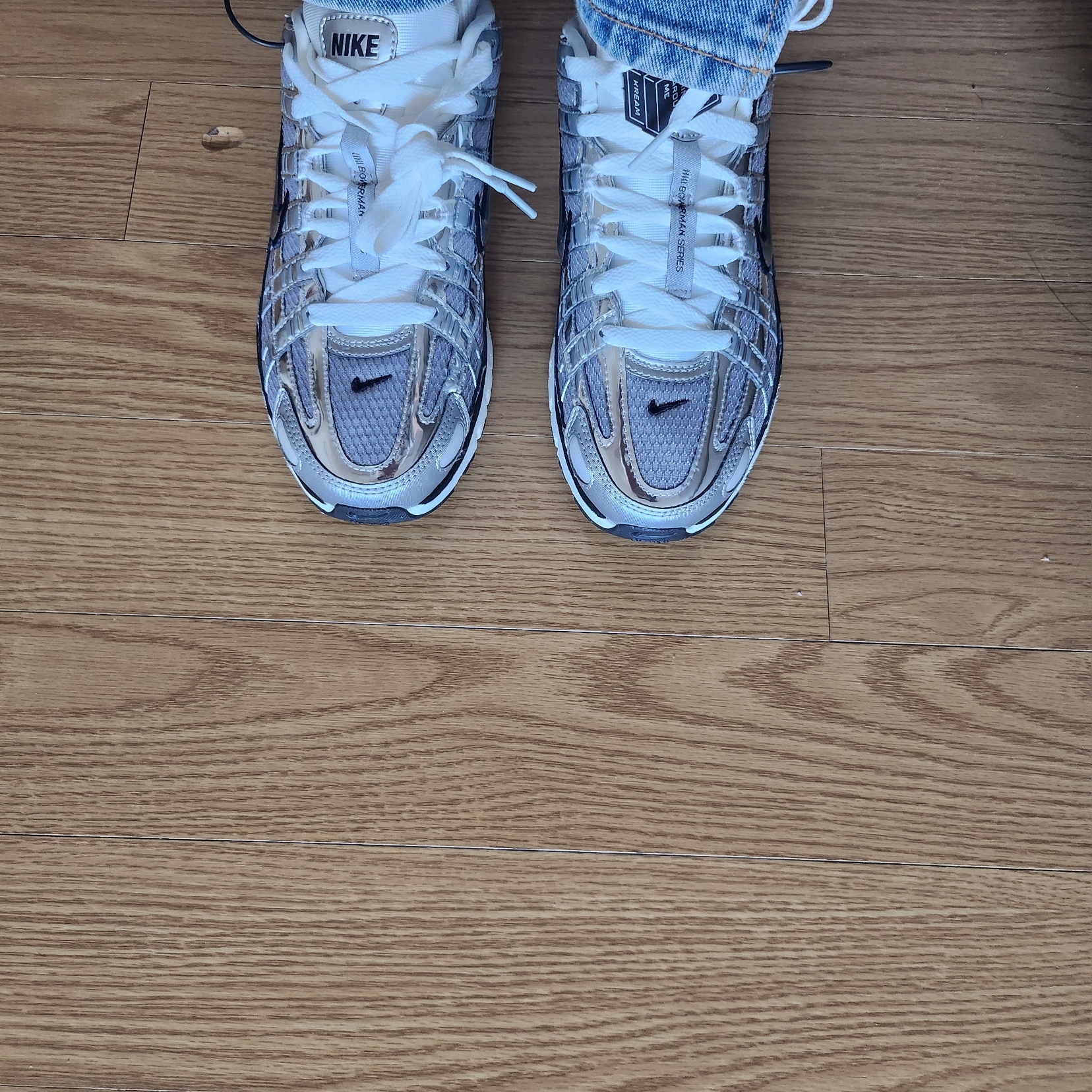 Nike P-6000 Metallic Silver 착용 스타일 - 3