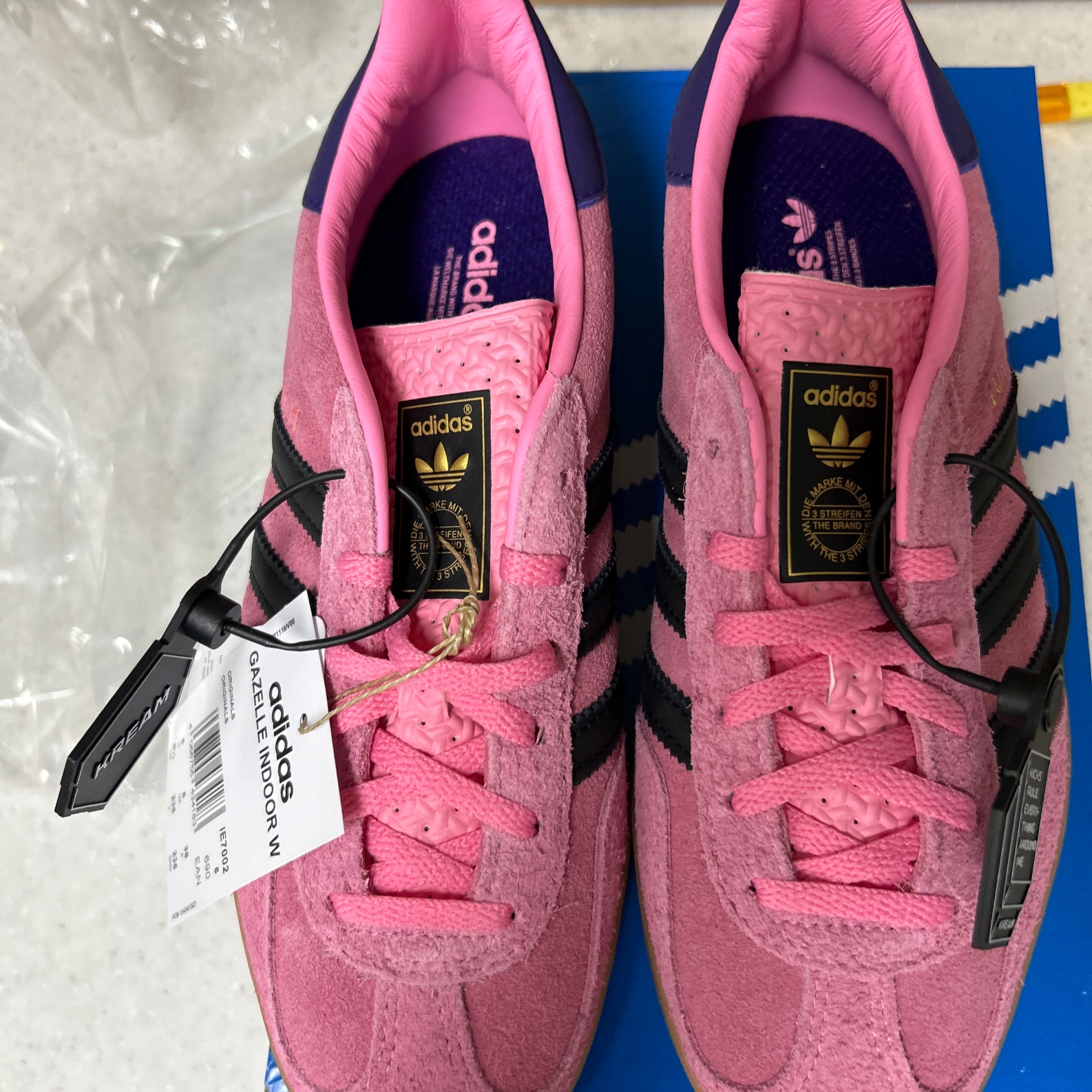 (W) Adidas Gazelle Indoor Bliss Pink 착용 스타일 - 2