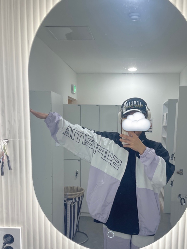 Supreme Curve Track Jacket Light Purple - 24SS, Palace Italia 6-Panel Black - 24SS 착용 스타일