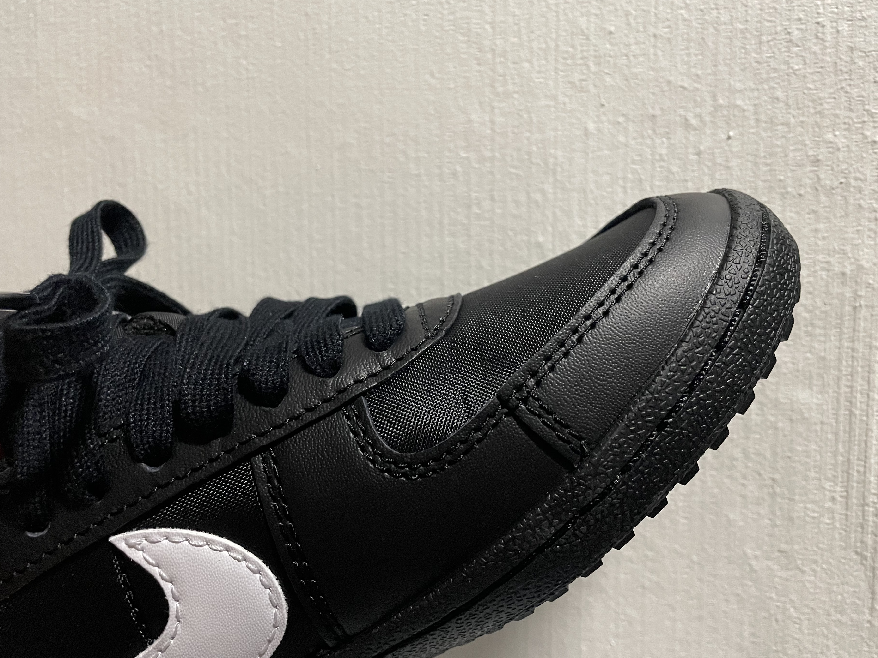 Nike Field General 82 SP Black and White 착용 스타일 - 2