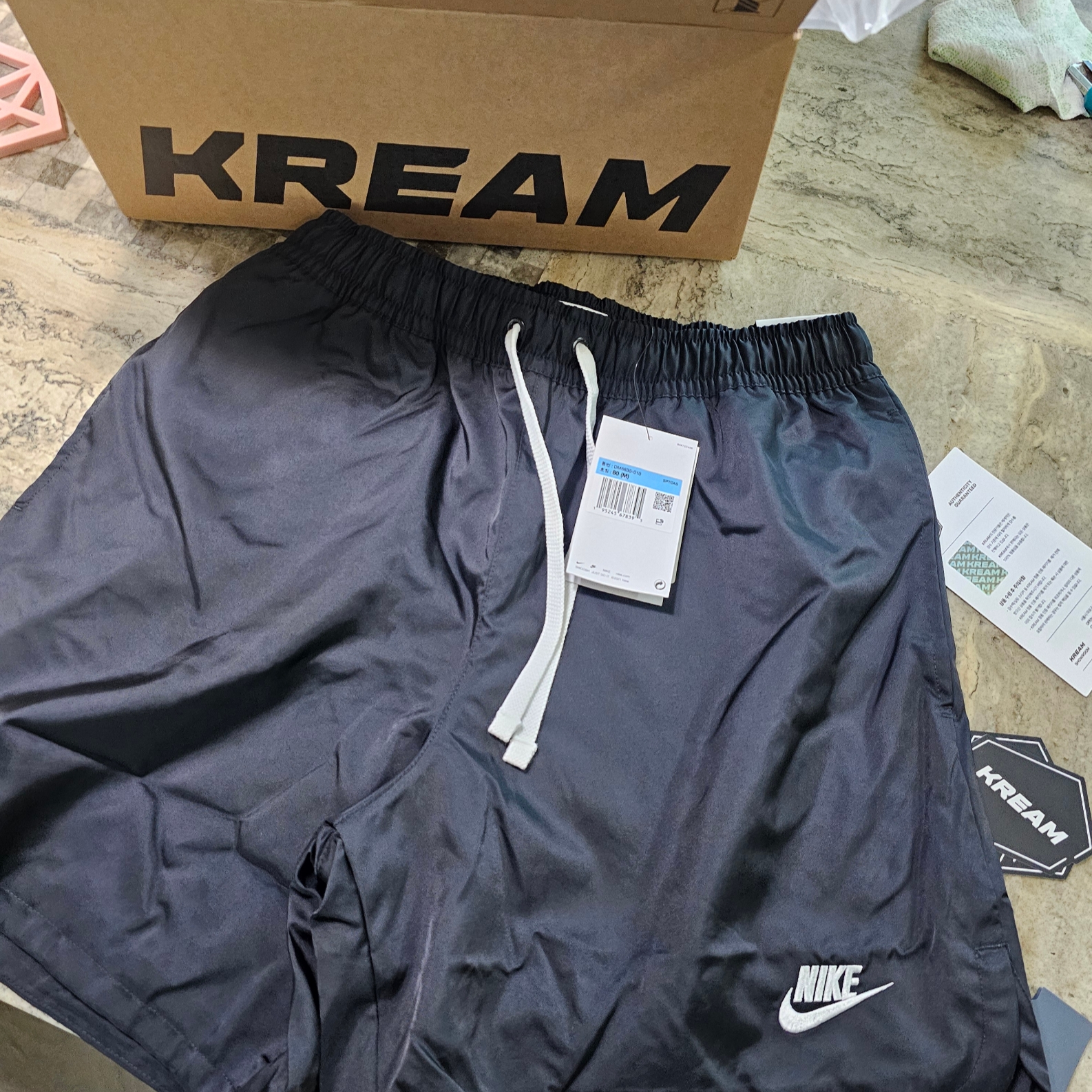 Nike NSW Woven Lined Flow Shorts Black - Asia 착용 스타일