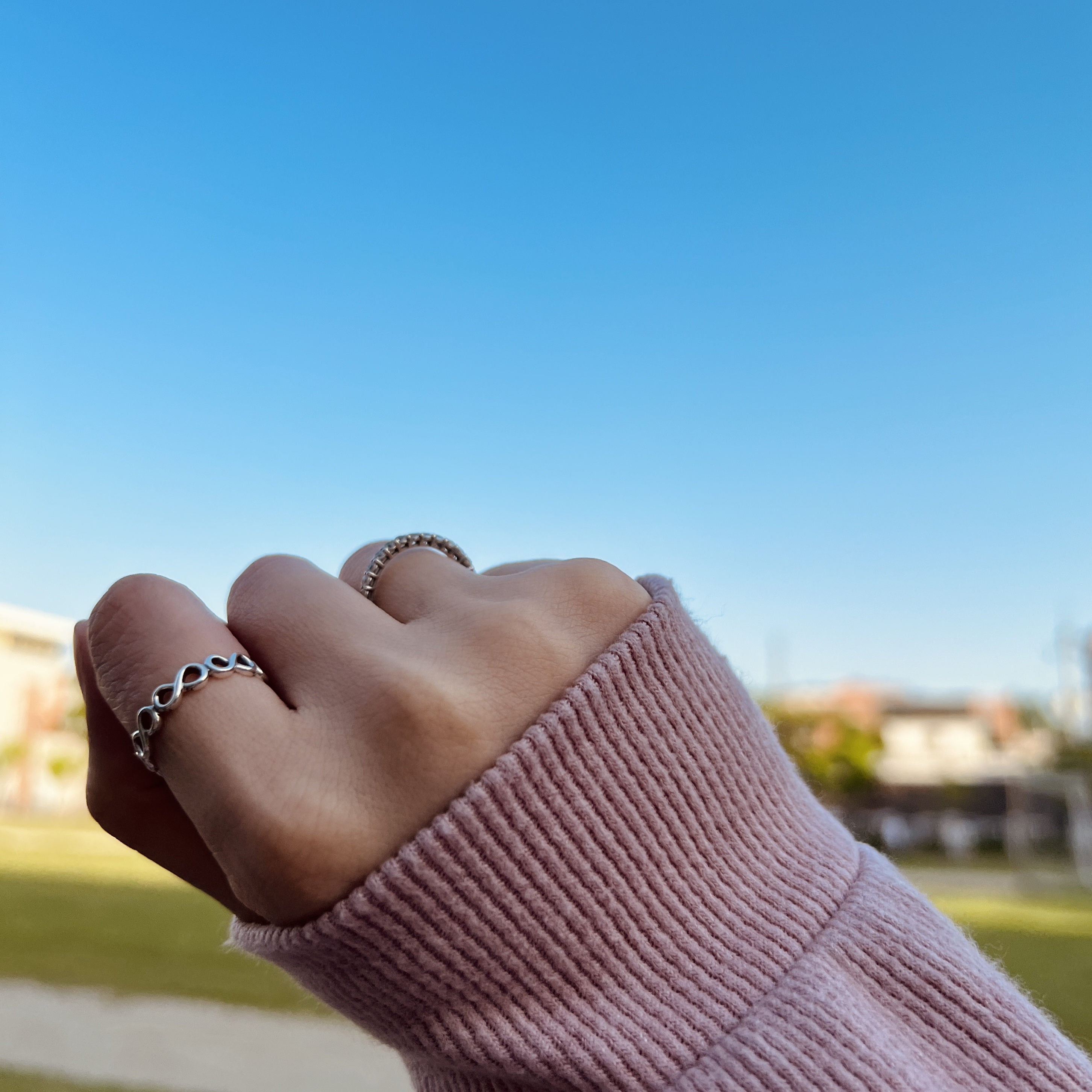 (W) Pandora Simple Infinity Band Ring Sterling Silver 착용 스타일