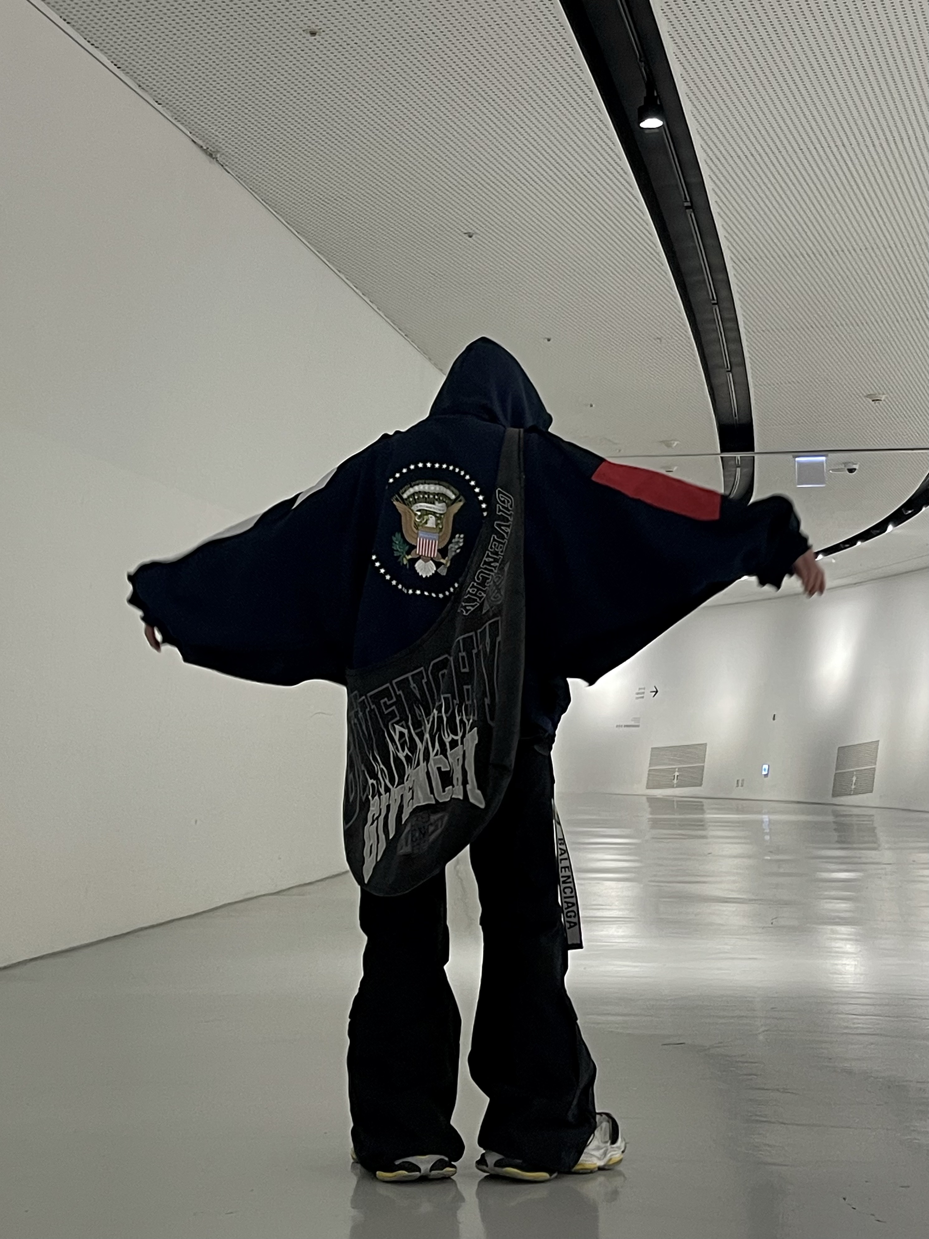 Project G/R Hybrid Hooded Track Jacket Navy 착용 스타일 - 2