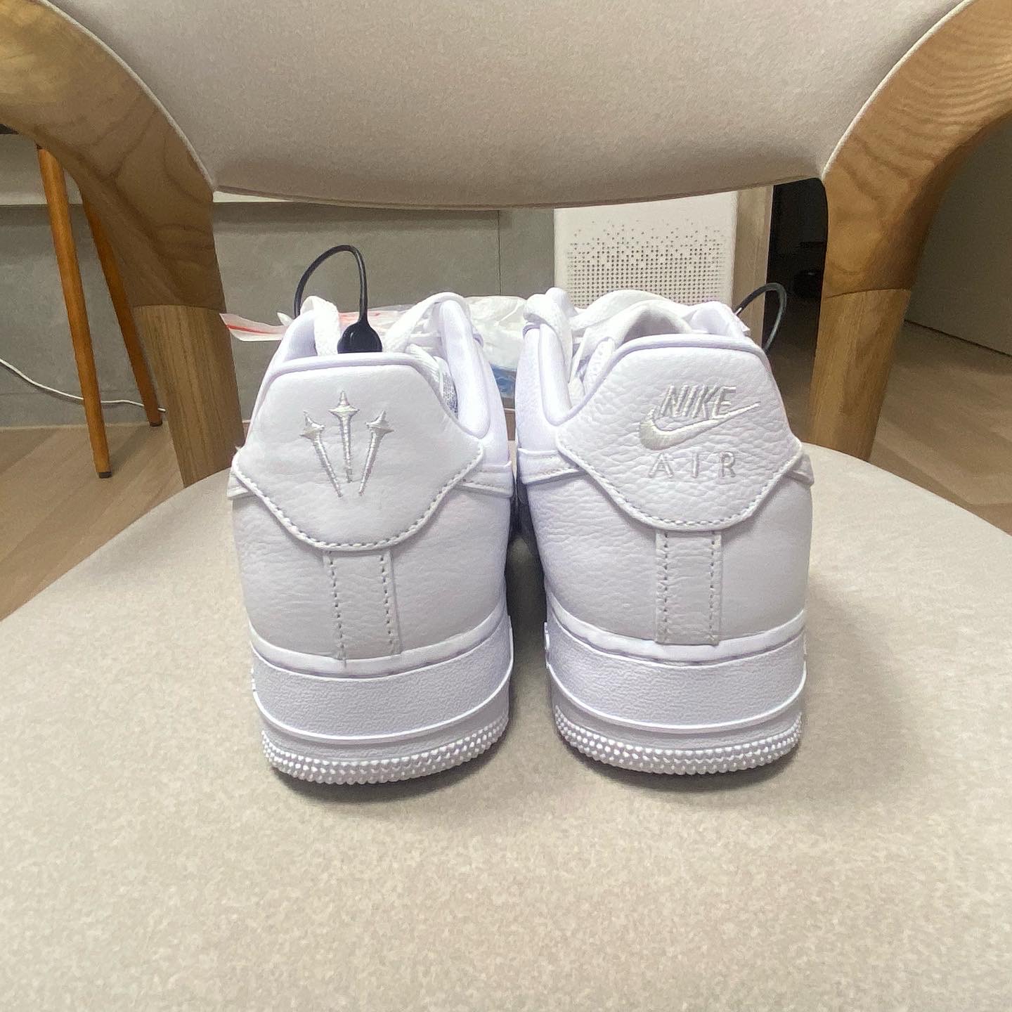 Nike x Drake Nocta Air Force 1 Low SP Certified Lover Boy White 착용 스타일 - 6