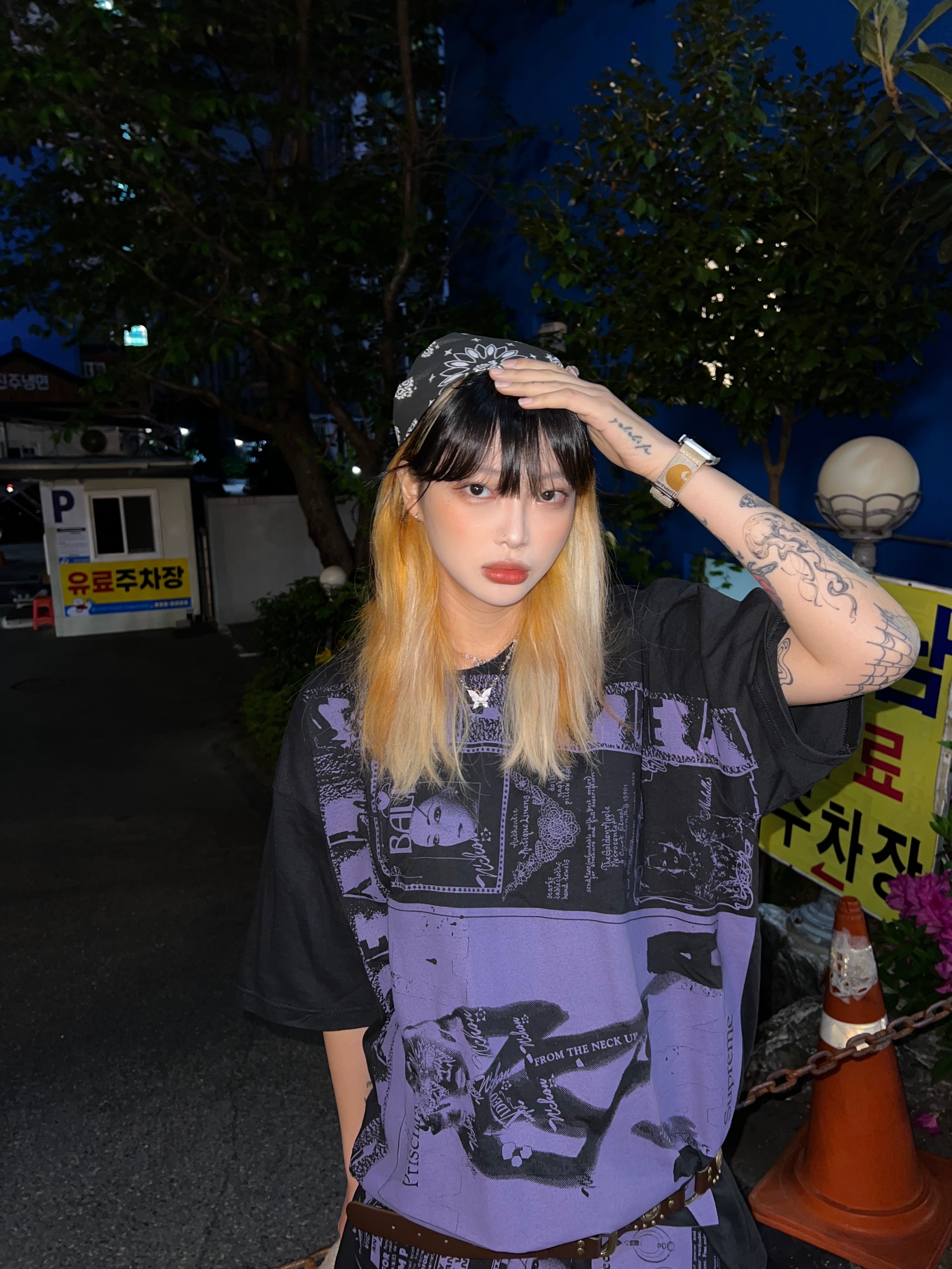 Supreme Collage T-Shirt Black - 24SS, Supreme Hav-A-Hank Bandanas Multicolor (Set of 3) - 24SS 착용 스타일 - 1