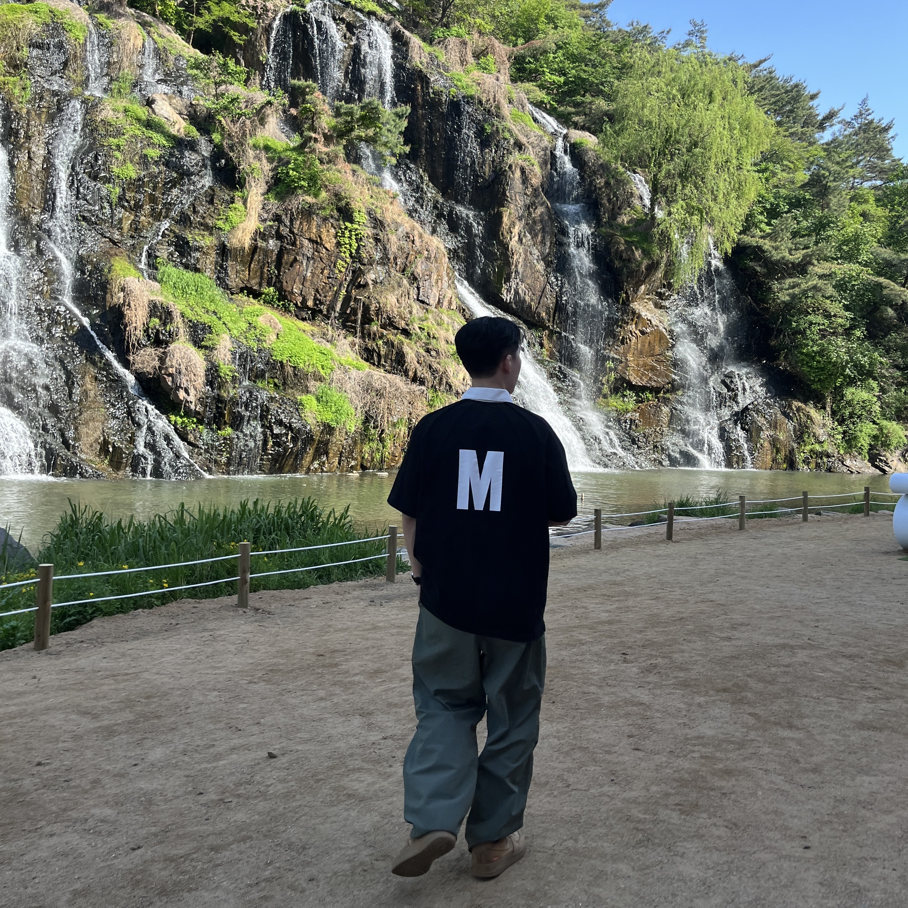 Supreme S/S Rugby Black - 24SS 착용 스타일 - 2
