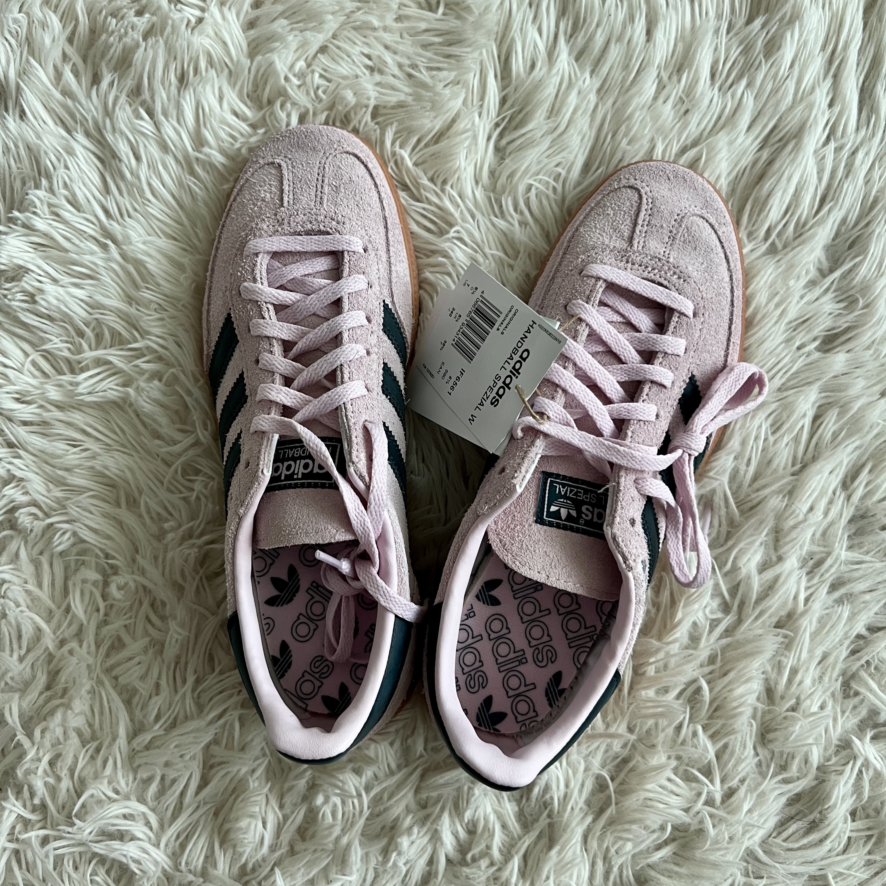 (W) Adidas Spezial Handball Clear Pink 착용 스타일