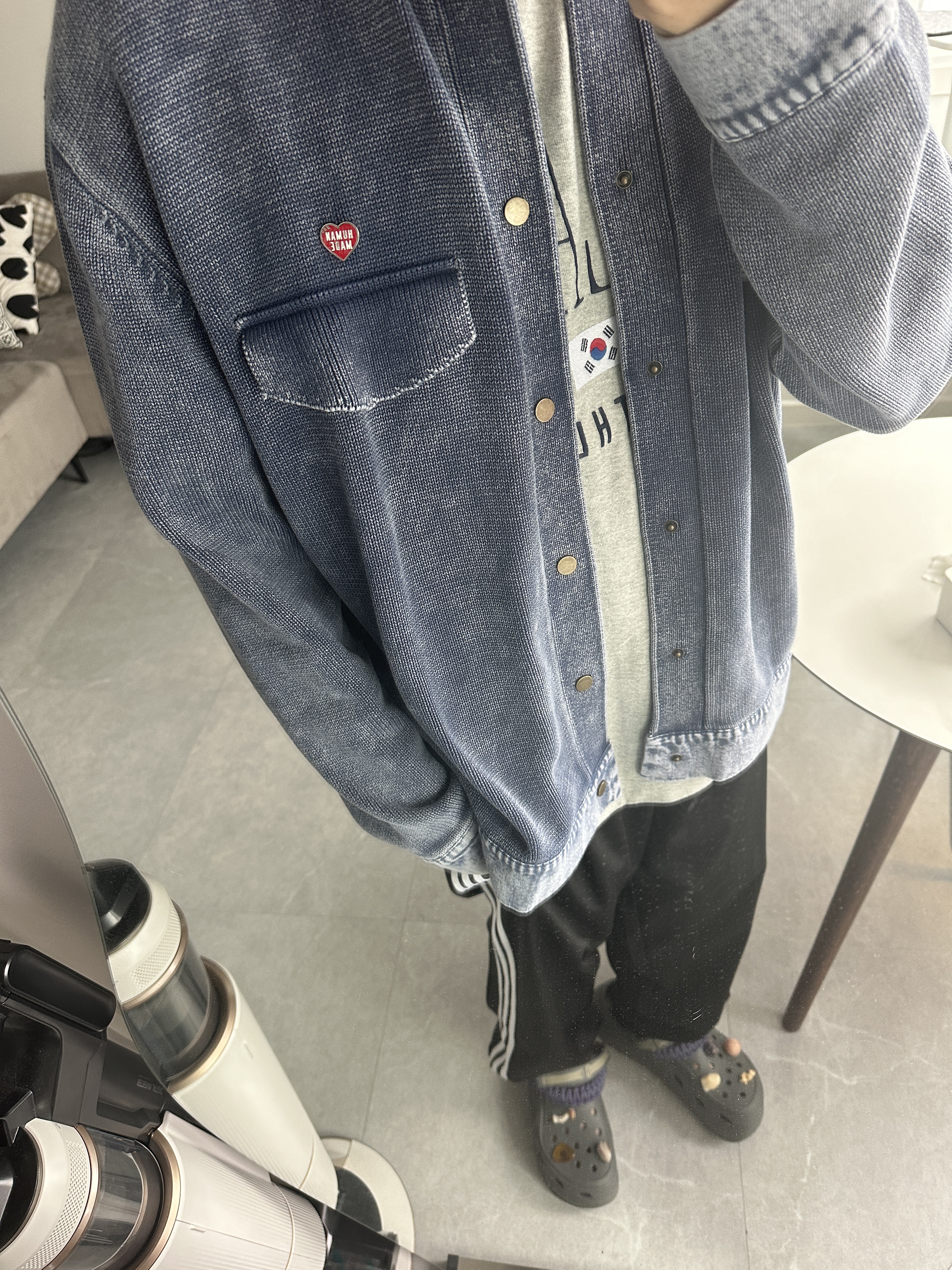 Human Made Heart Pin Red, Palace x Gap Heavy Jersey T-Shirt Grey - 24SS 착용 스타일 - 1
