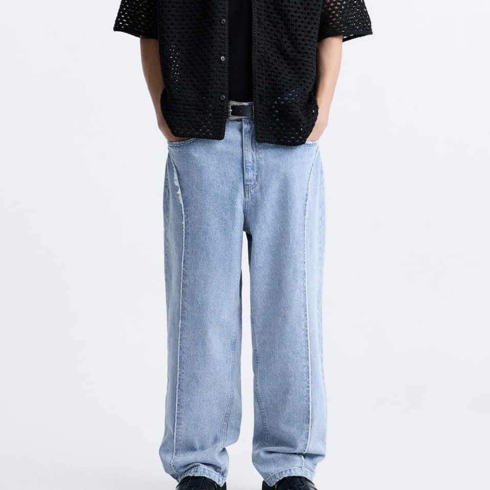 Zara x Rhuigi Monochroms Slide Blue, Adidas Yeezy Slide Azure 착용 스타일 - 3