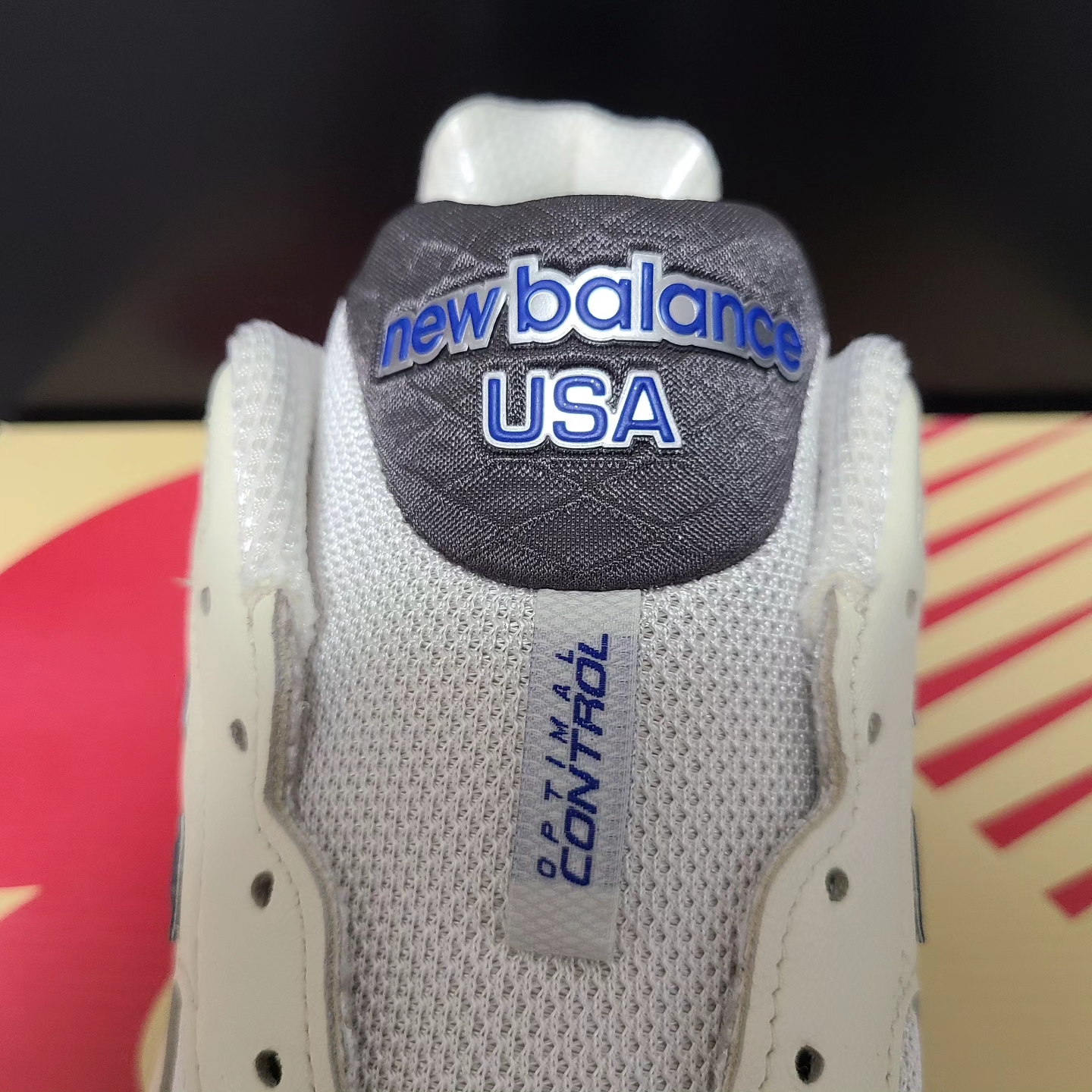 New Balance 990v3 Made in USA White Blue 착용 스타일 - 8