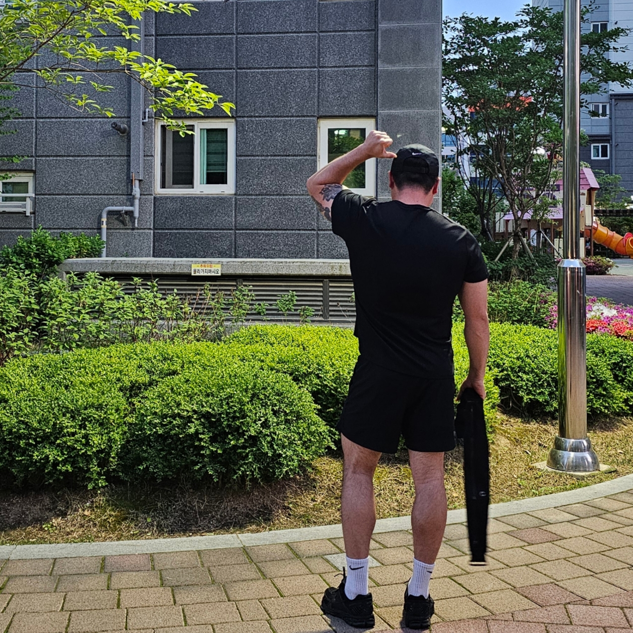 Nike Dri-Fit Park 20 T-Shirt Black, Nike Dri-Fit Stride 5 Inch Brief Lined Running Shorts Black - Asia 착용 스타일 - 1