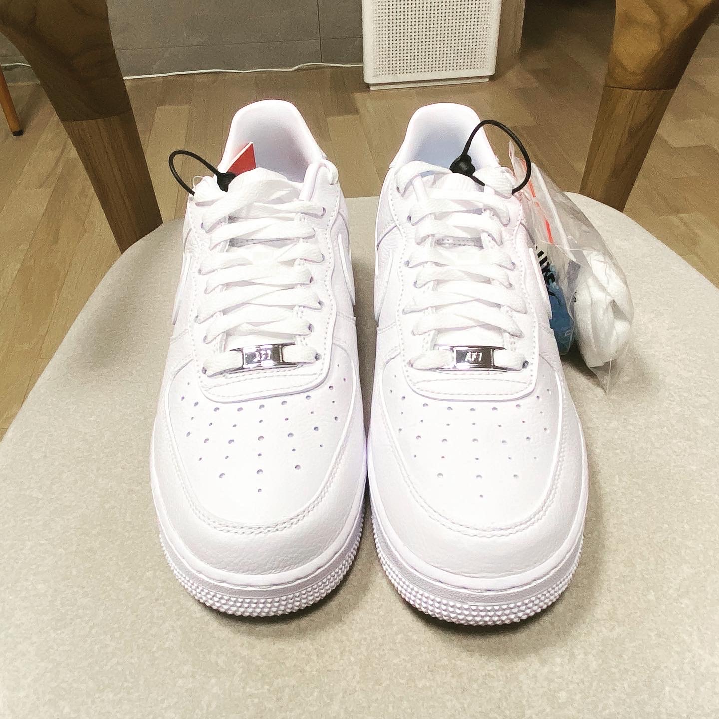 Nike x Drake Nocta Air Force 1 Low SP Certified Lover Boy White 착용 스타일 - 7