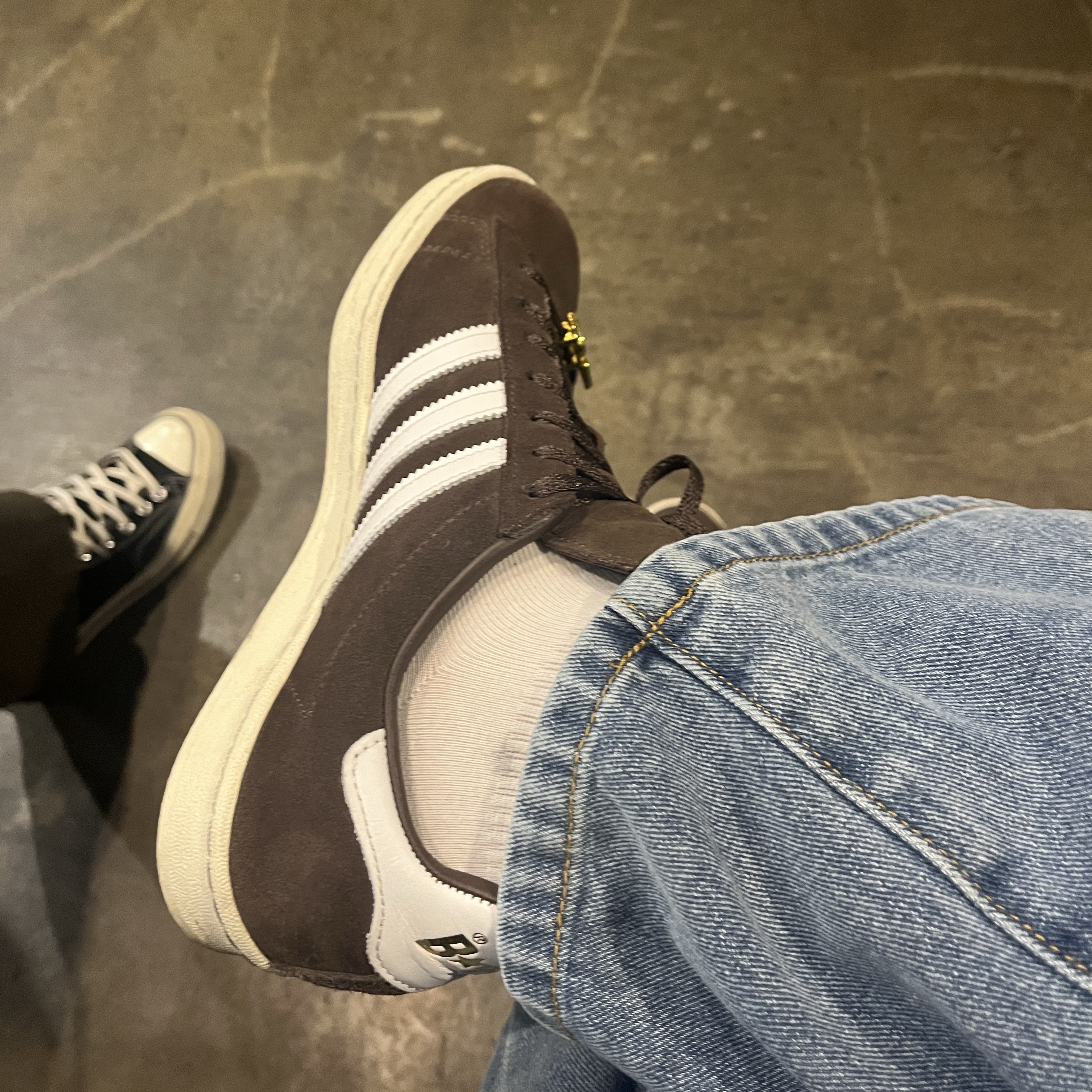 Adidas x BAPE Campus 80s Brown 착용 스타일