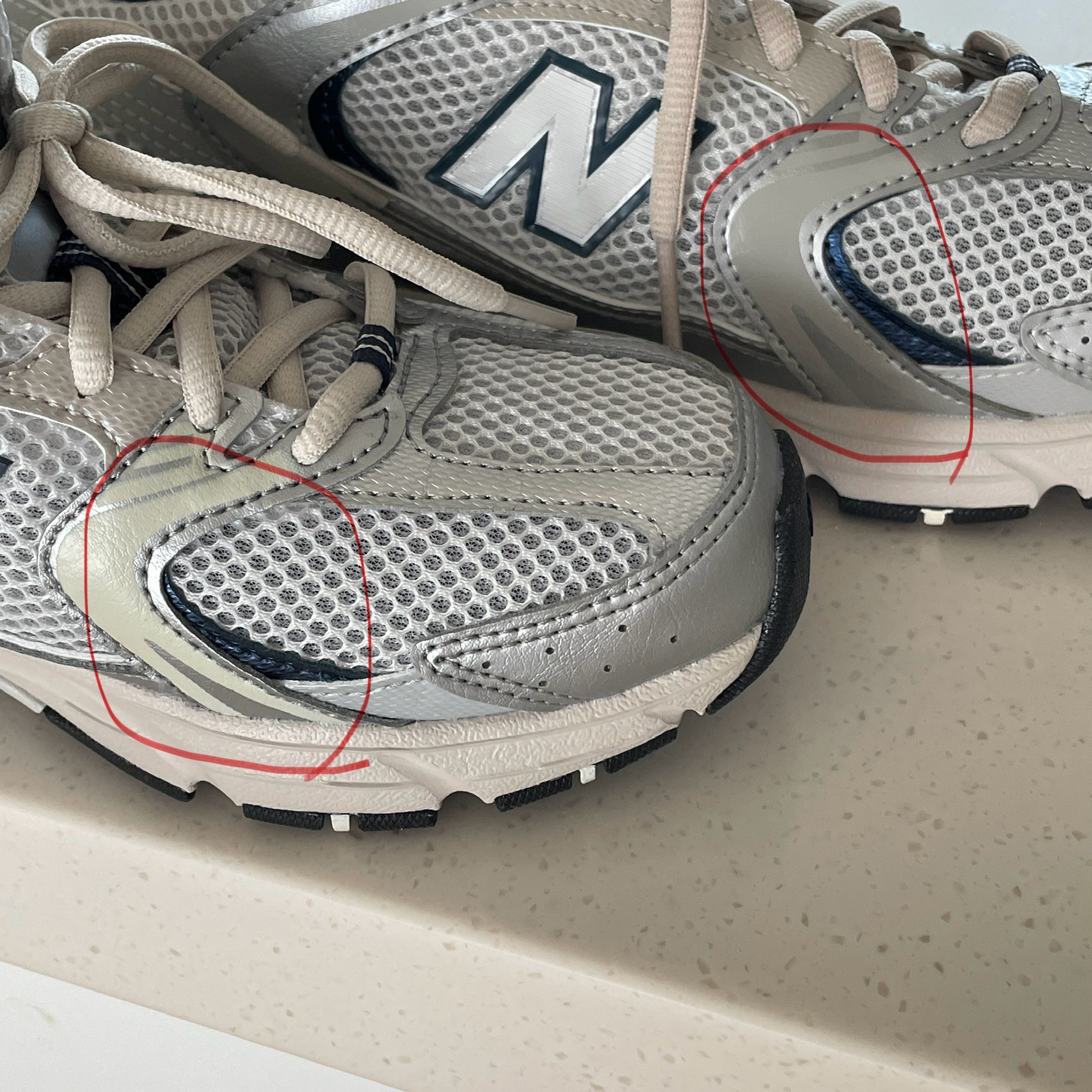 New Balance 530 Steel Grey 착용 스타일 - 1