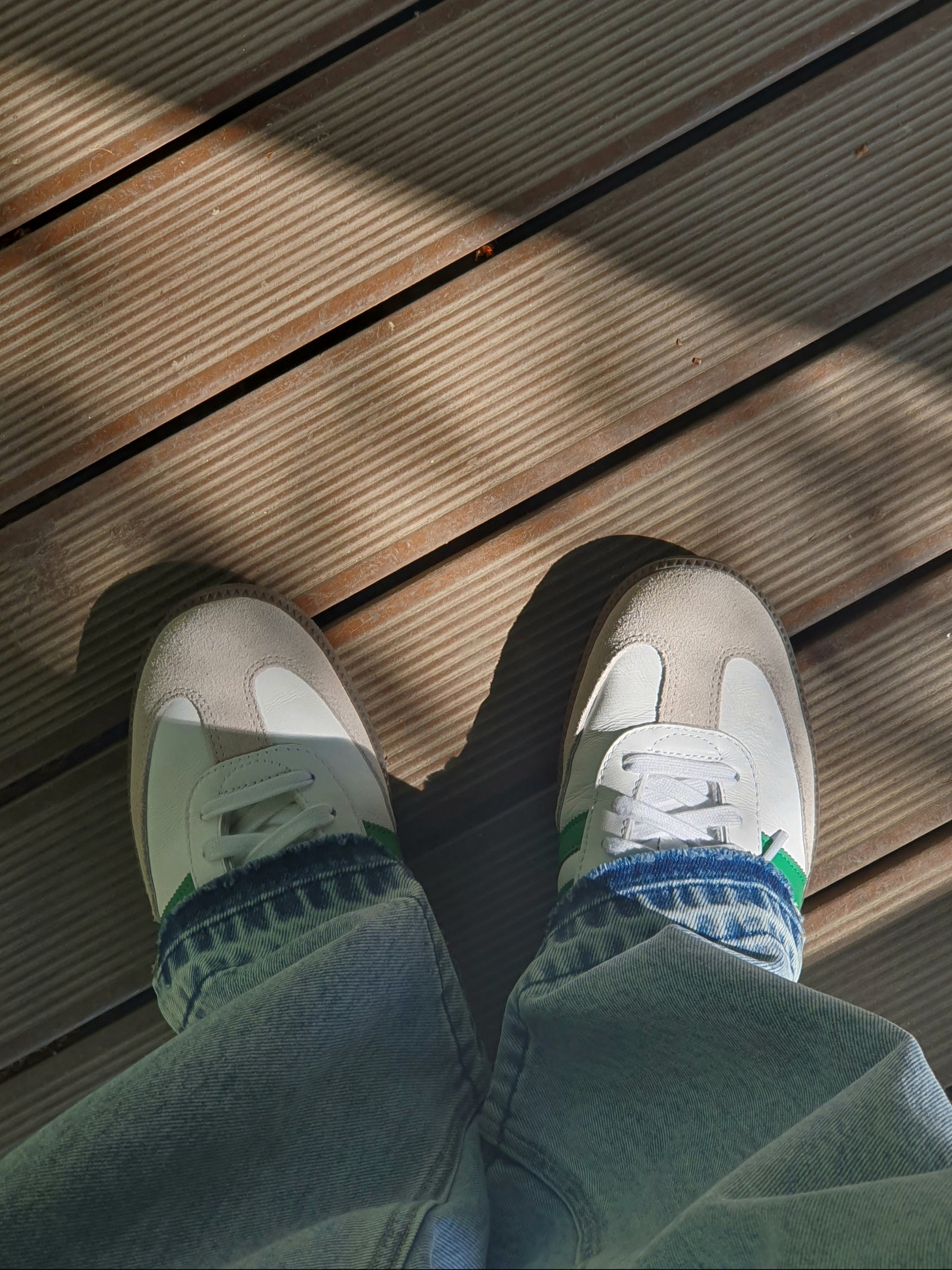 Adidas Samba OG White Green 착용 스타일 - 1