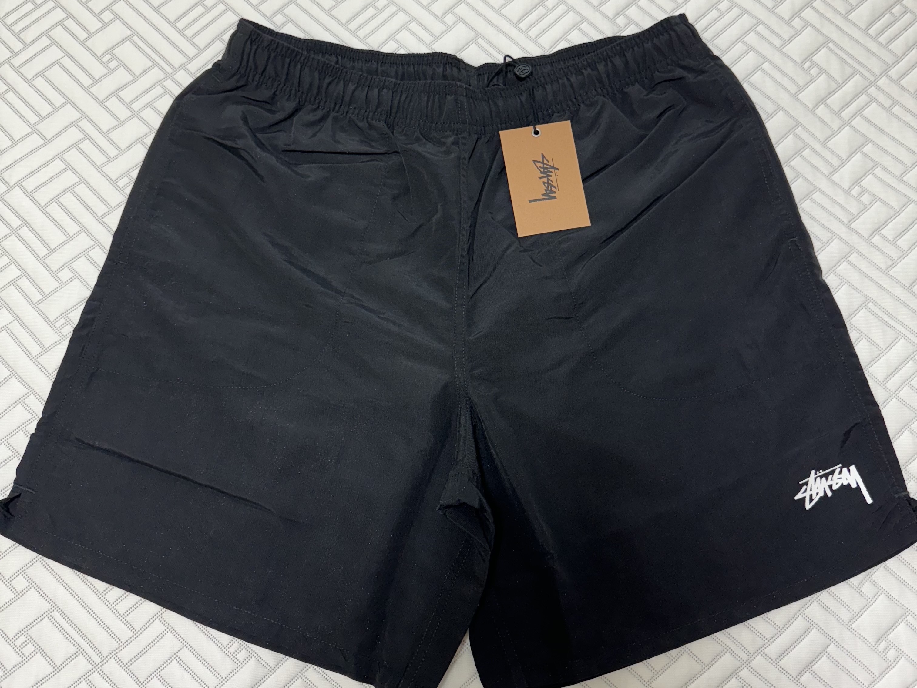 Stussy Stock Water Shorts Black 착용 스타일